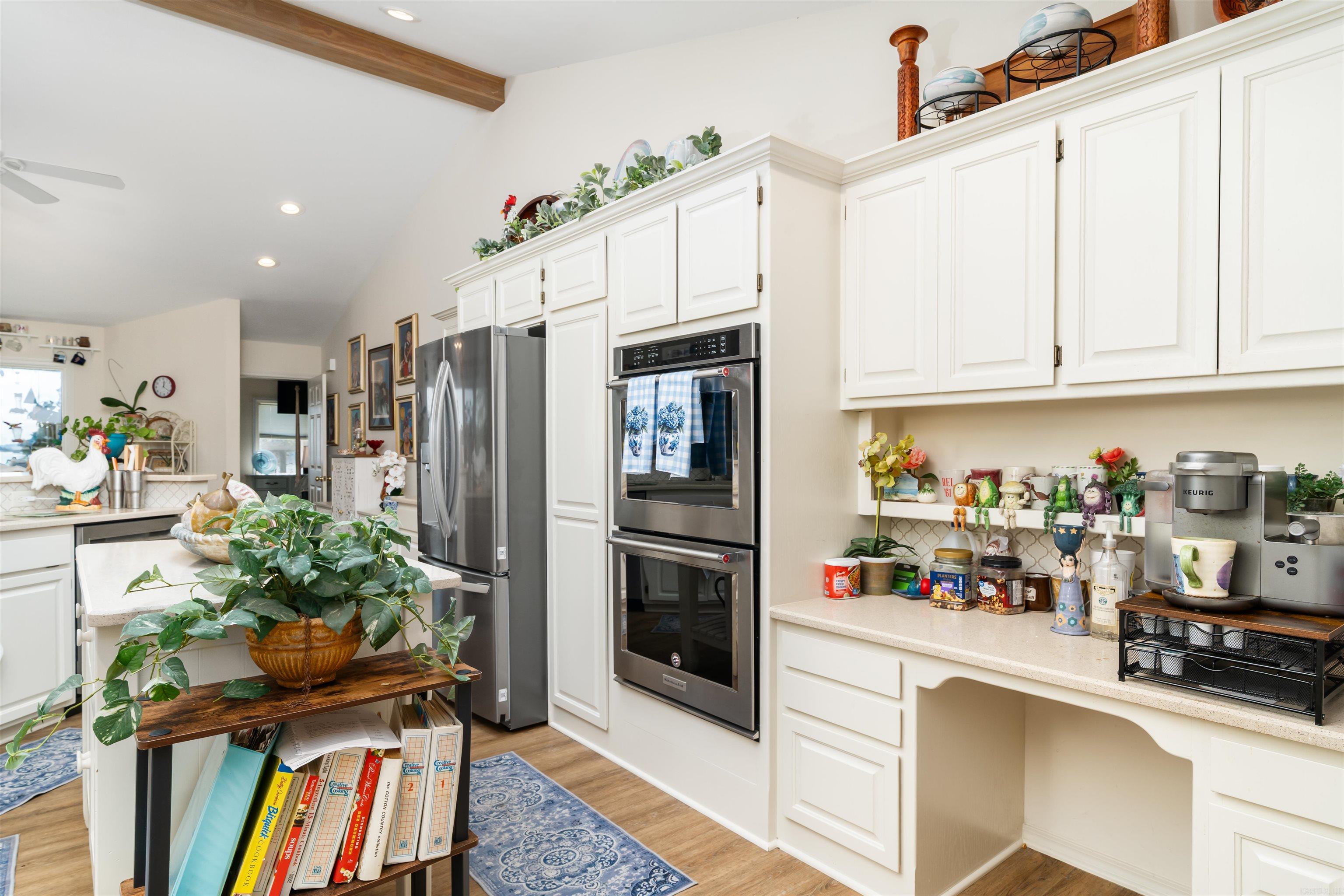 8 Heraldia Lane Property Photo 12