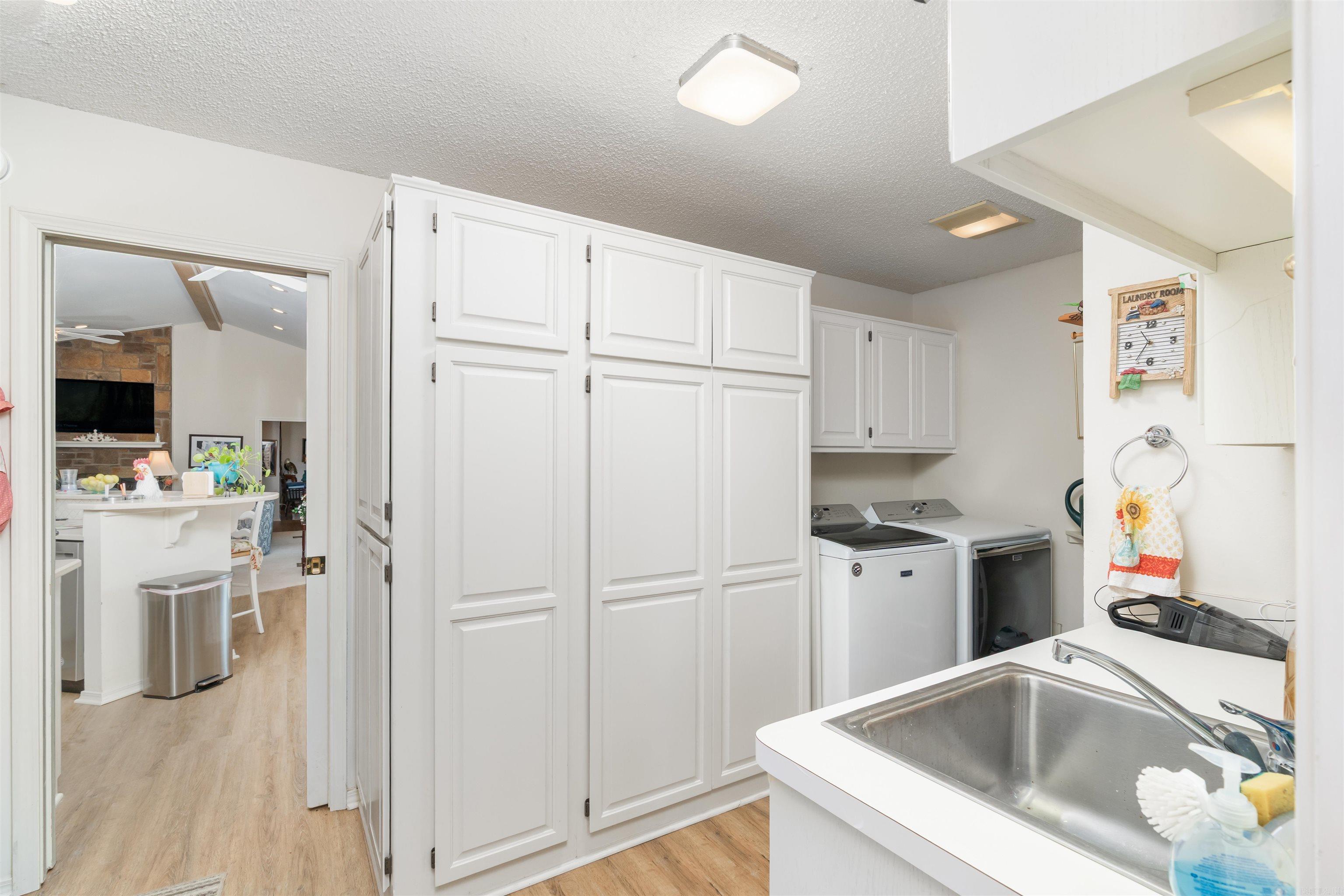 8 Heraldia Lane Property Photo 24