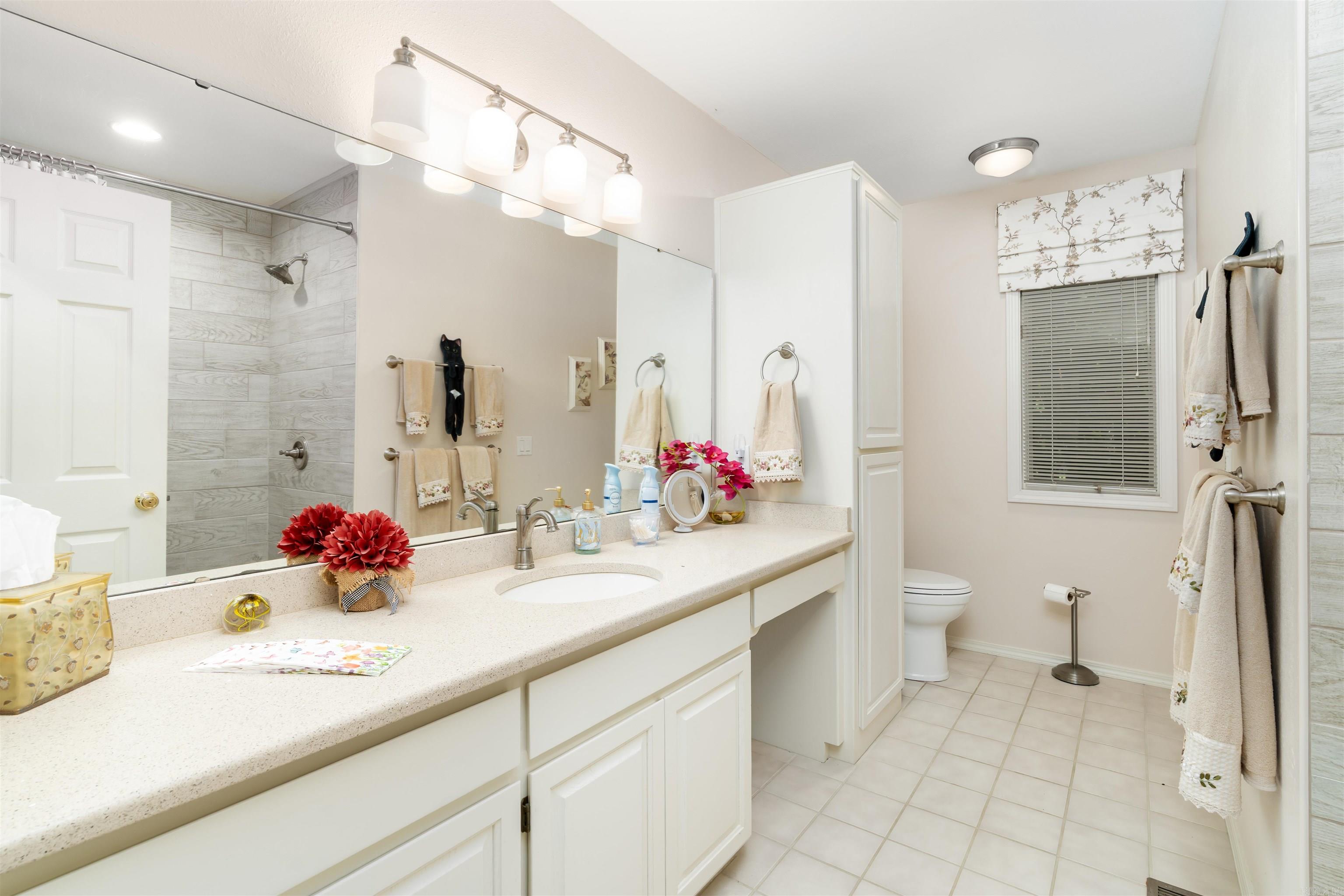 8 Heraldia Lane Property Photo 27