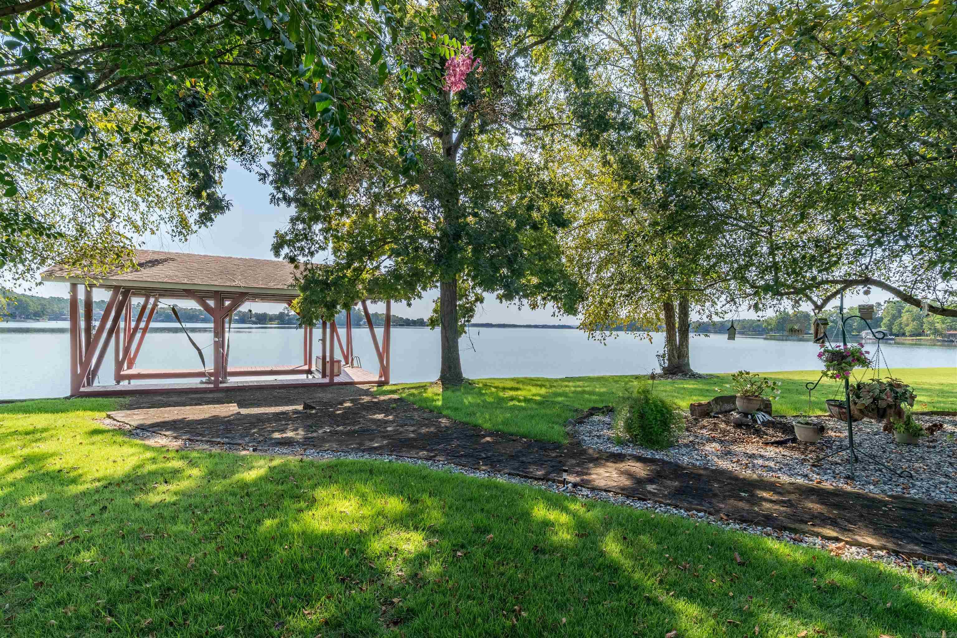 8 Heraldia Lane Property Photo 44