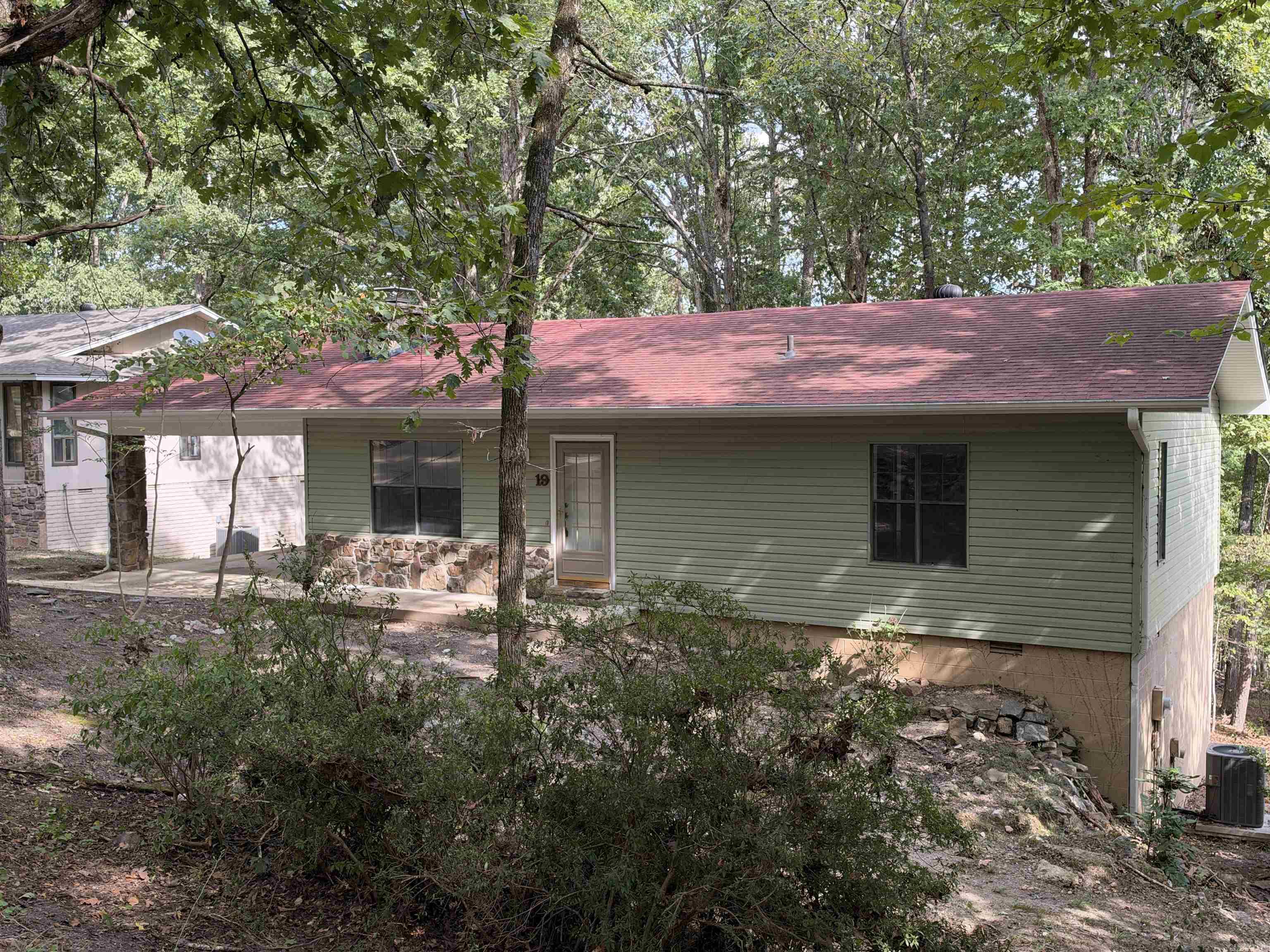 19 Malaga Circle Property Photo 3