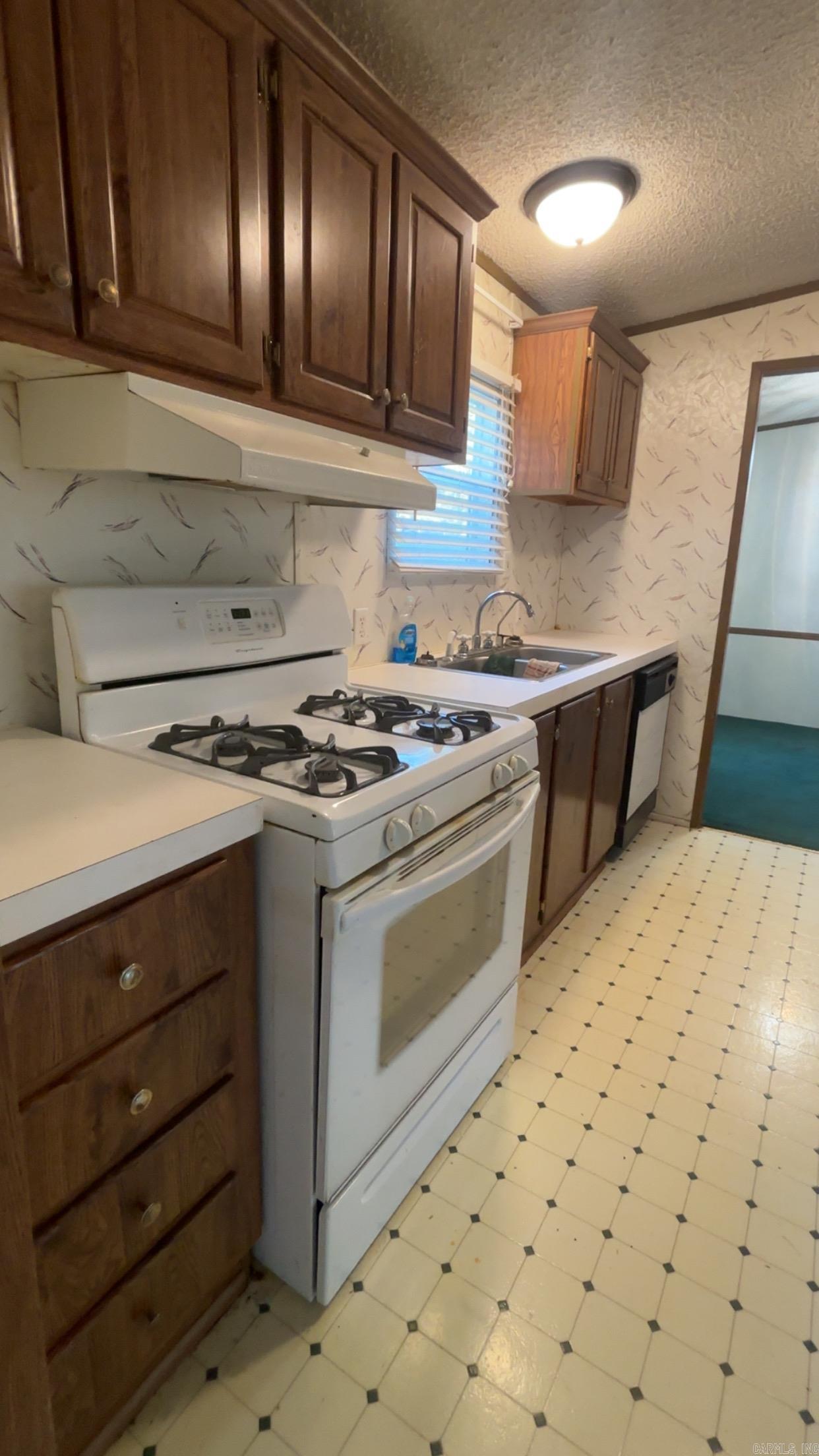 44 Preakness Drive Property Photo 15