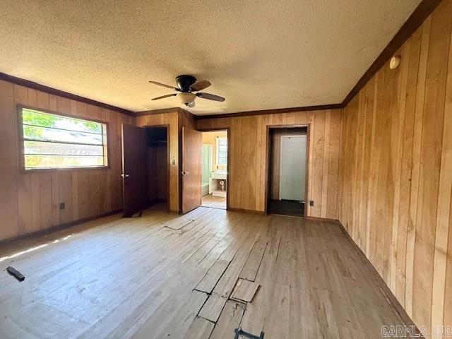 506 E Court Street Property Photo 4