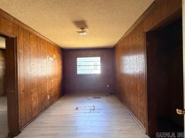 506 E Court Street Property Photo 6