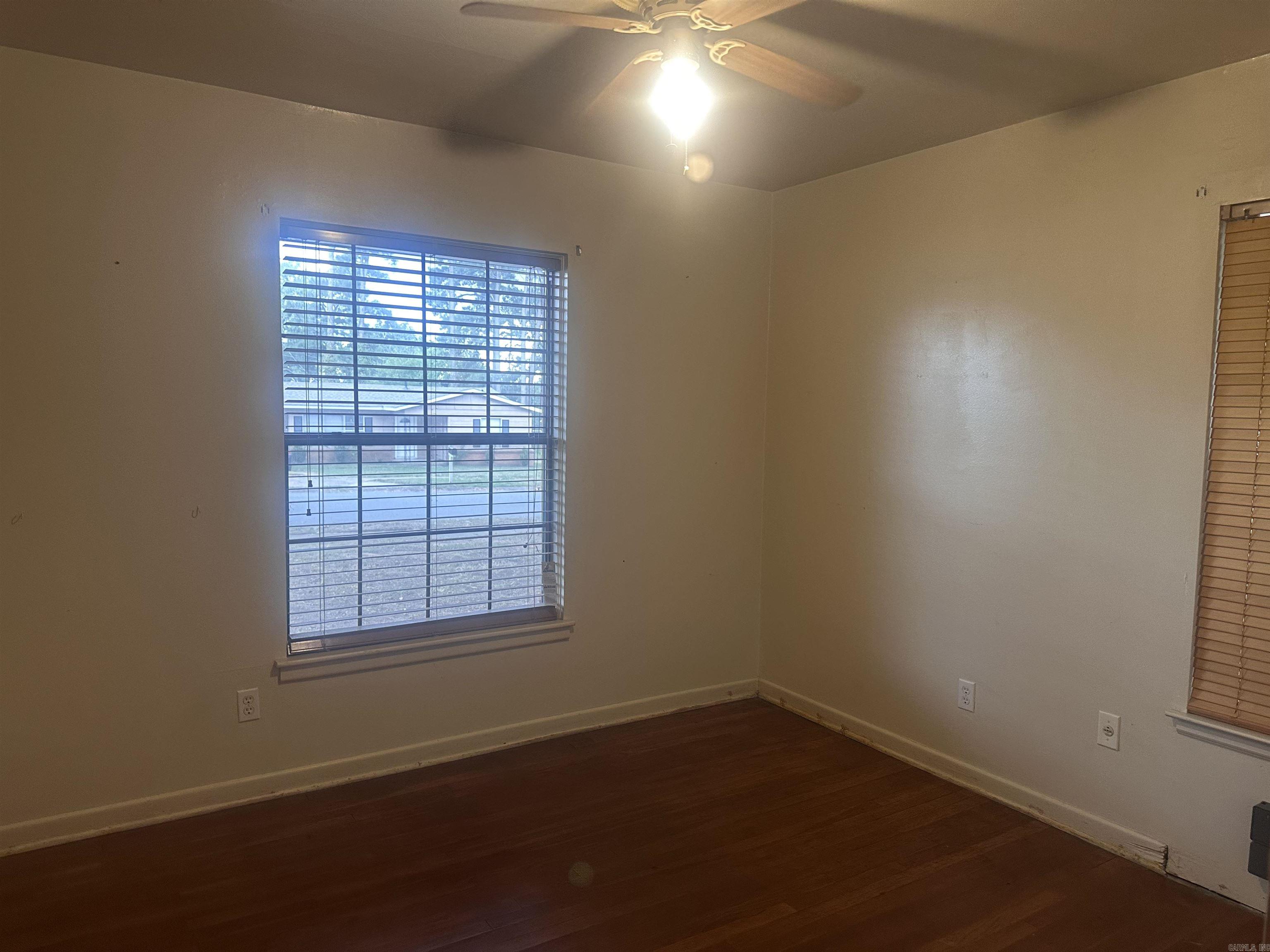 1500 Carolyn Street Property Photo 13