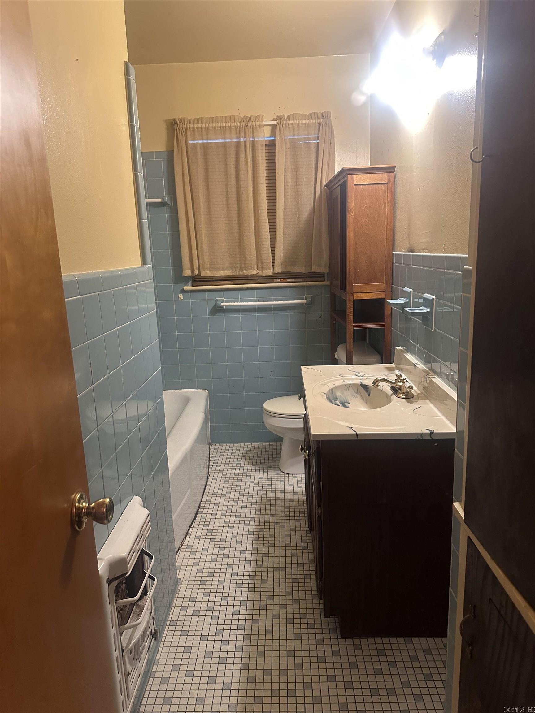 1500 Carolyn Street Property Photo 16