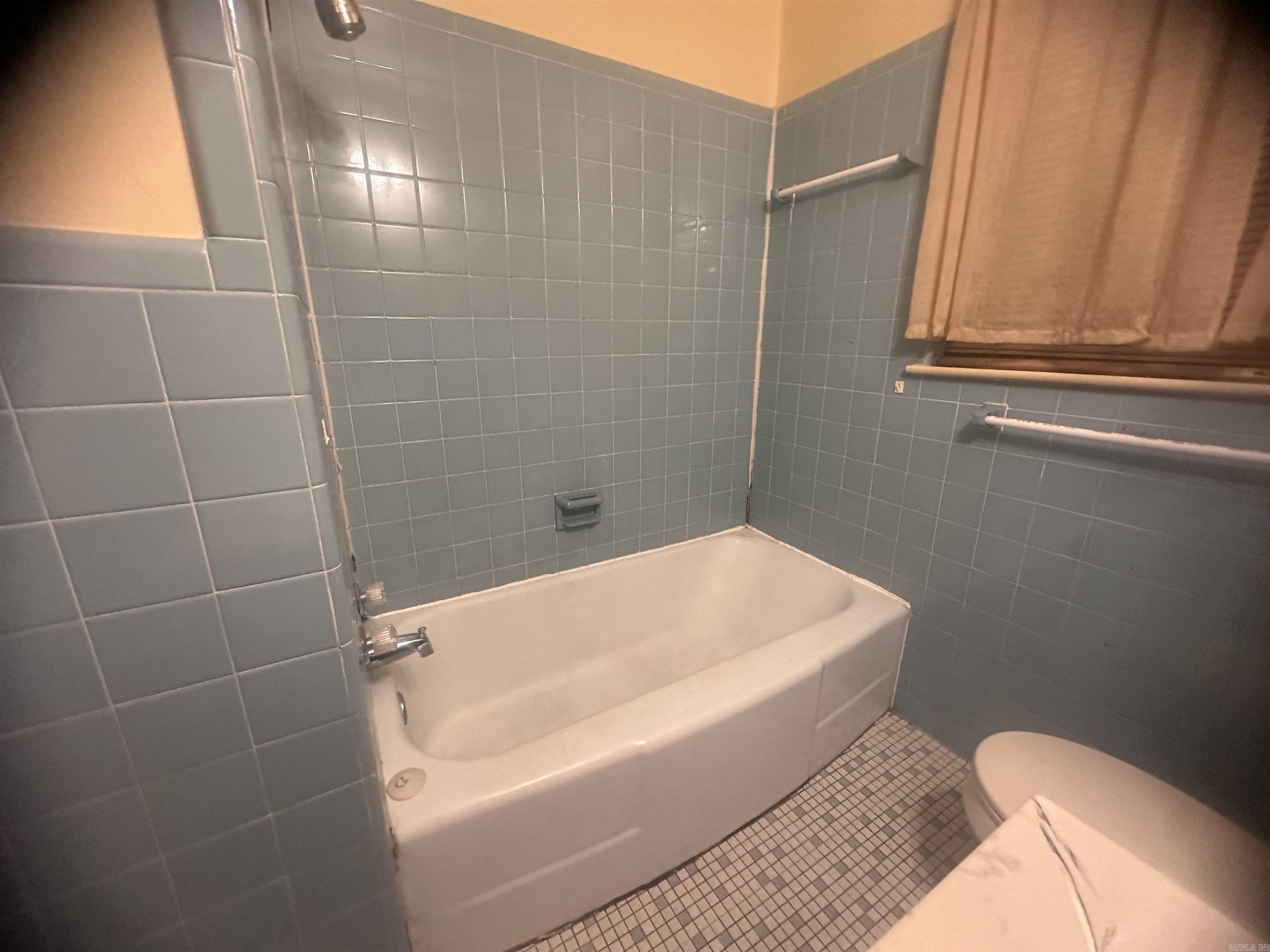 1500 Carolyn Street Property Photo 17