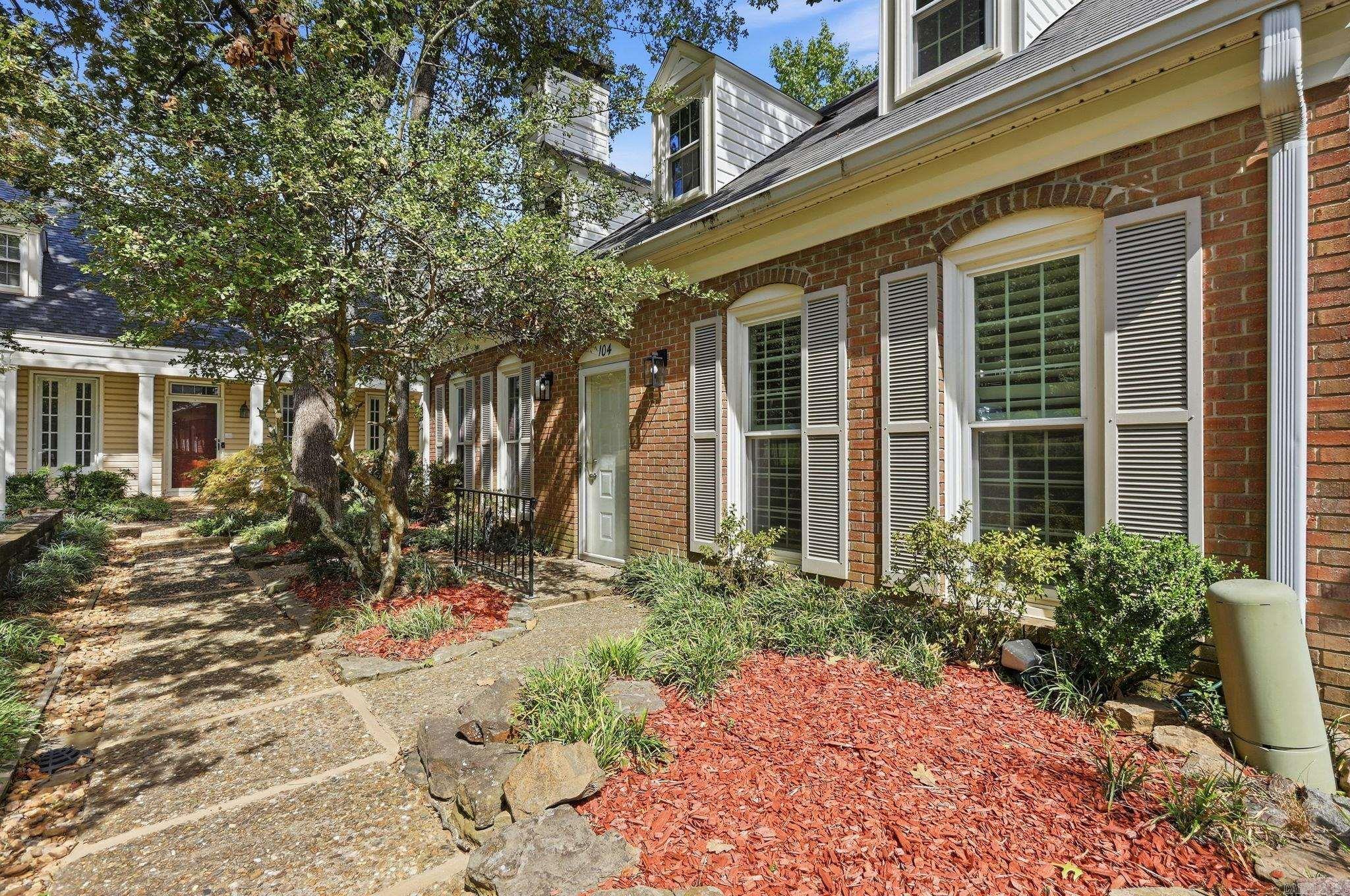 2401 Wentwood Valley Dr, Unit 104 Property Photo 2