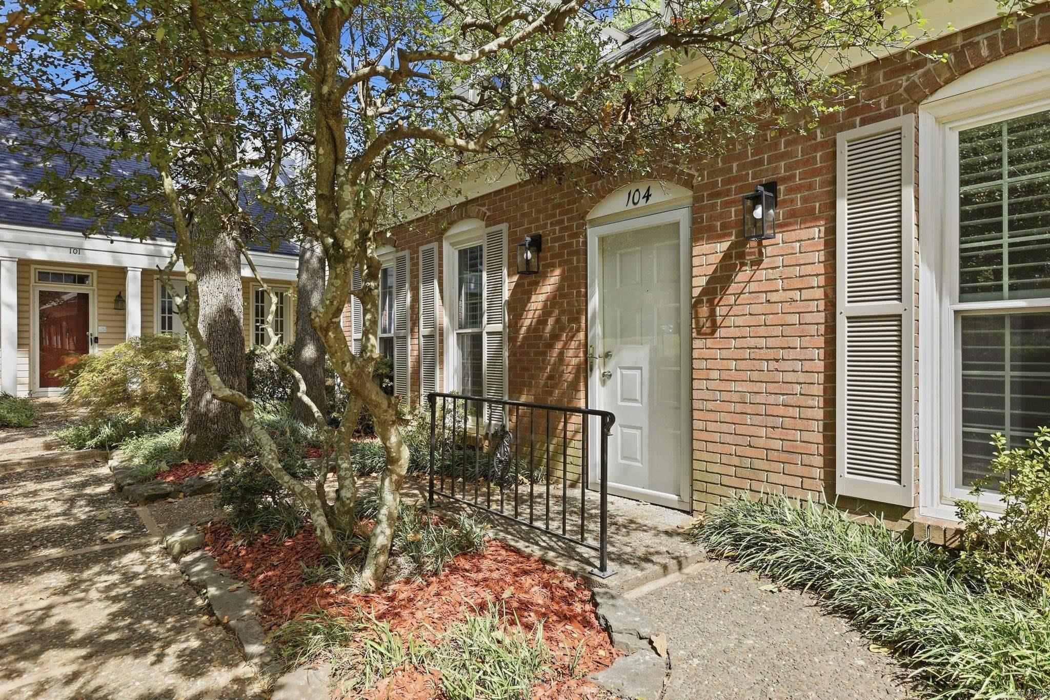 2401 Wentwood Valley Dr, Unit 104 Property Photo 3