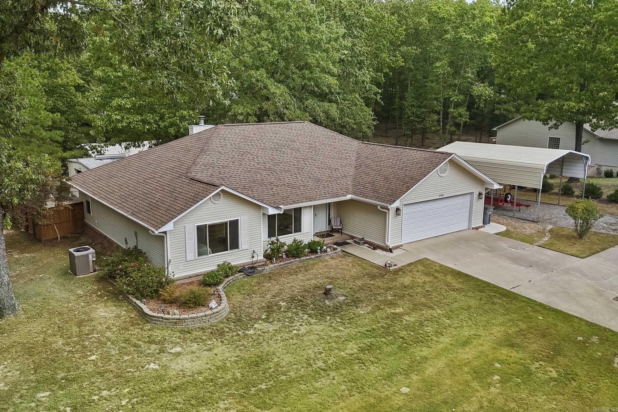 21400 Eddie Road Property Photo 1