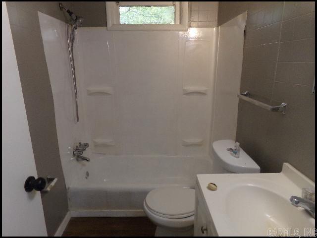 84 Lancaster Road Property Photo 10