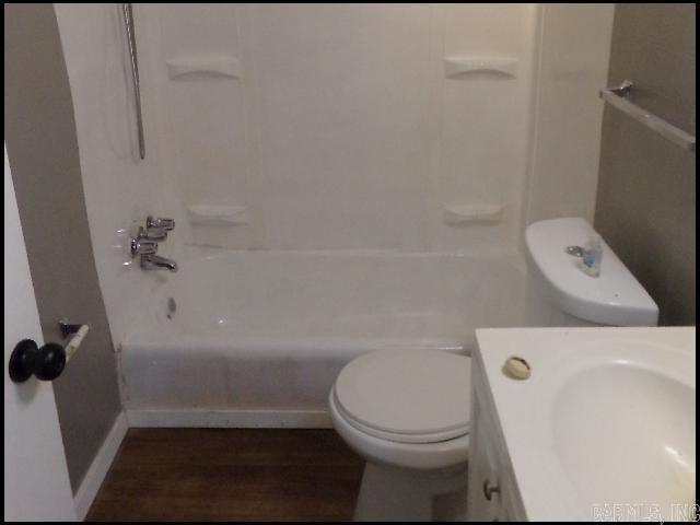 84 Lancaster Road Property Photo 11
