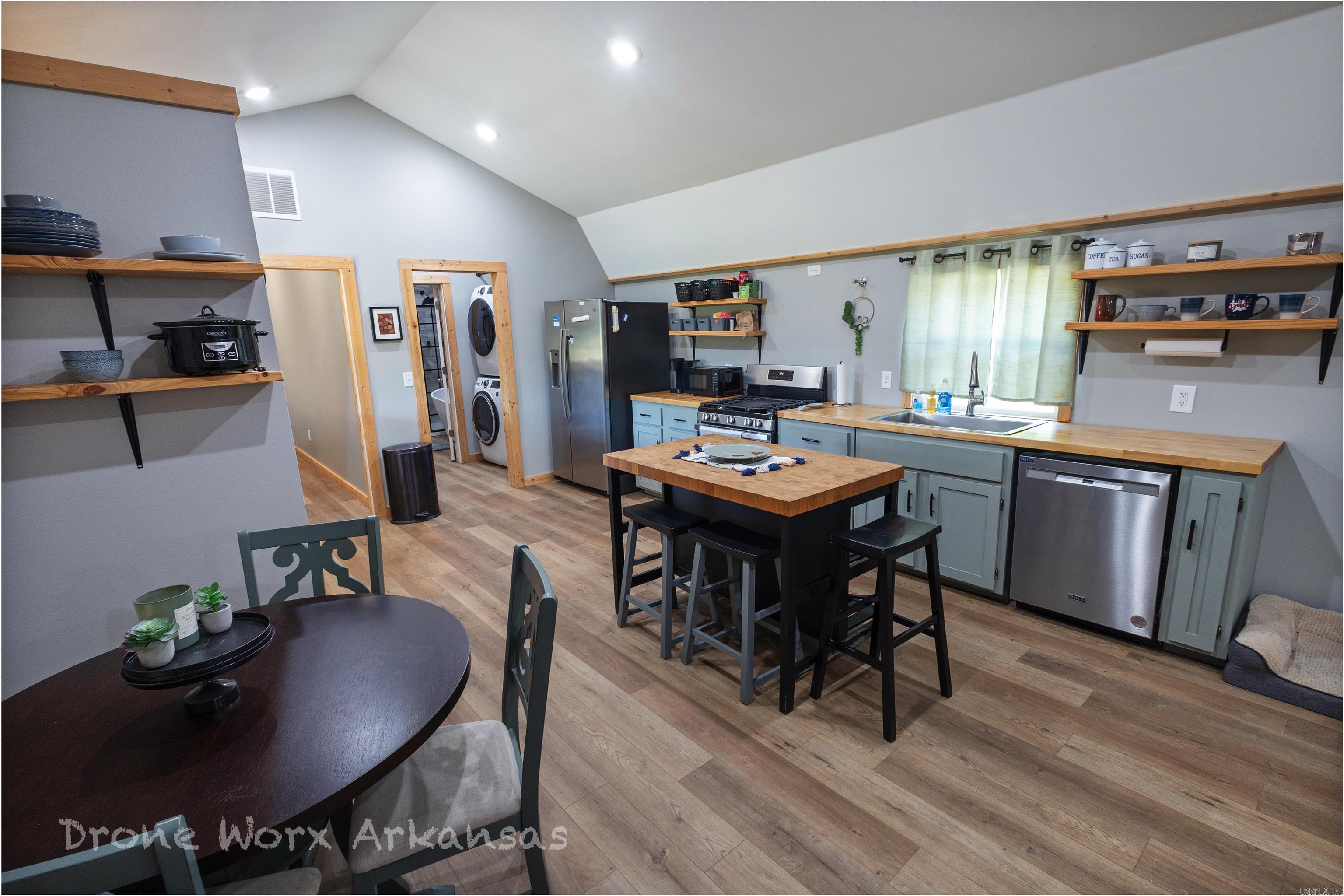 329 Violin Lane Property Photo 5