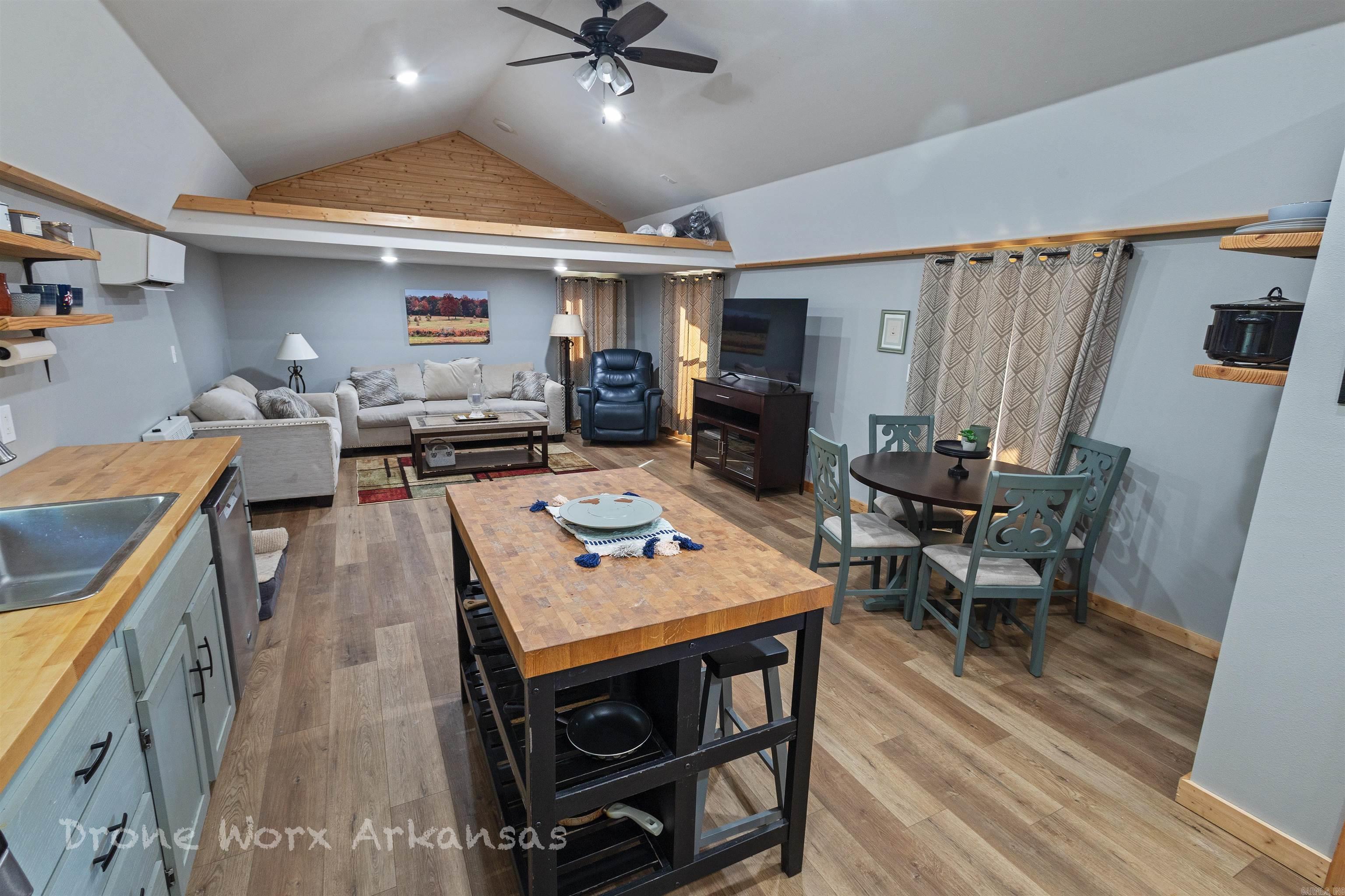 329 Violin Lane Property Photo 22