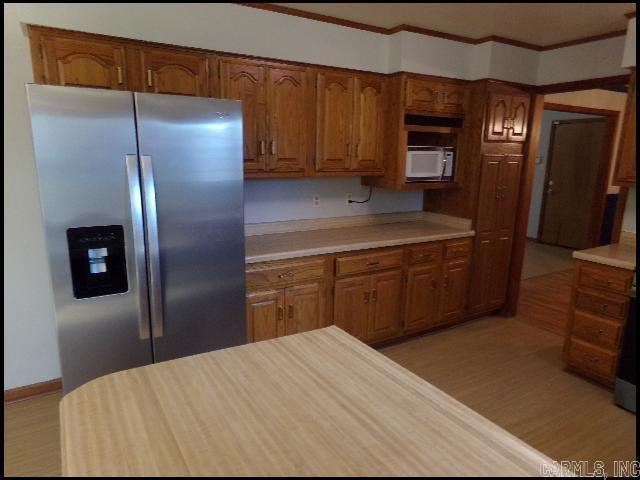 5115 N Locust Street Property Photo 9