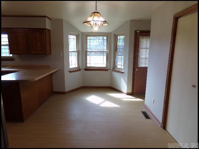 5115 N Locust Street Property Photo 11