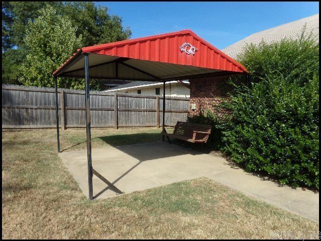 5115 N Locust Street Property Photo 24