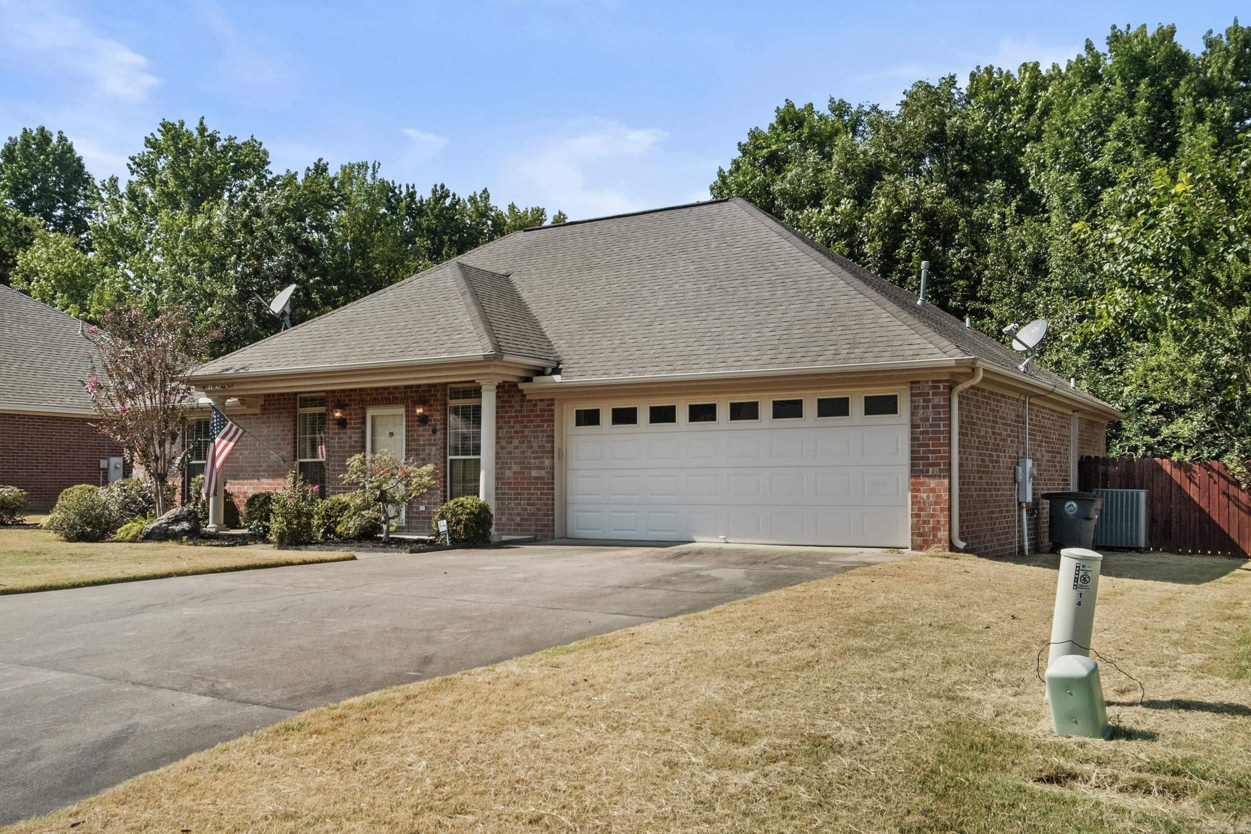 16 Gin Creek Drive Property Photo 3