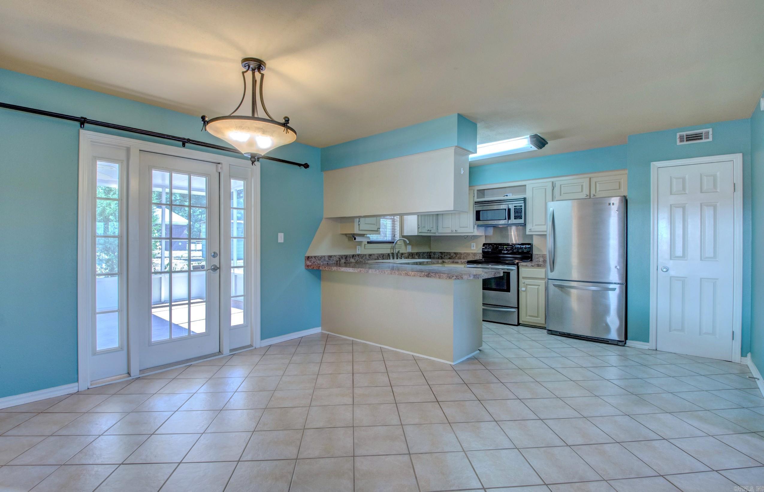 9 Old Orchard Drive Property Photo 10