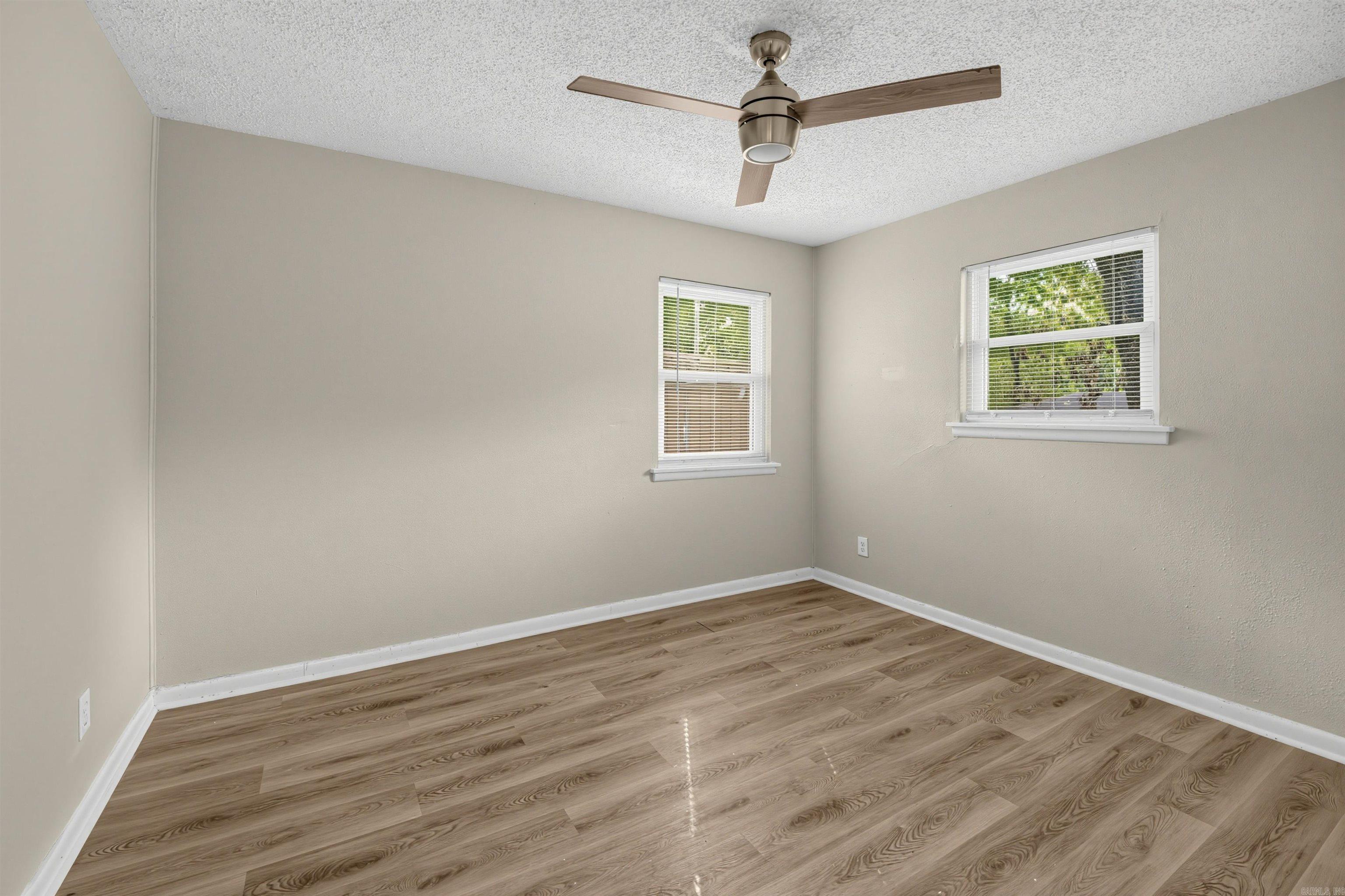 16 Sheffield Drive Property Photo 17