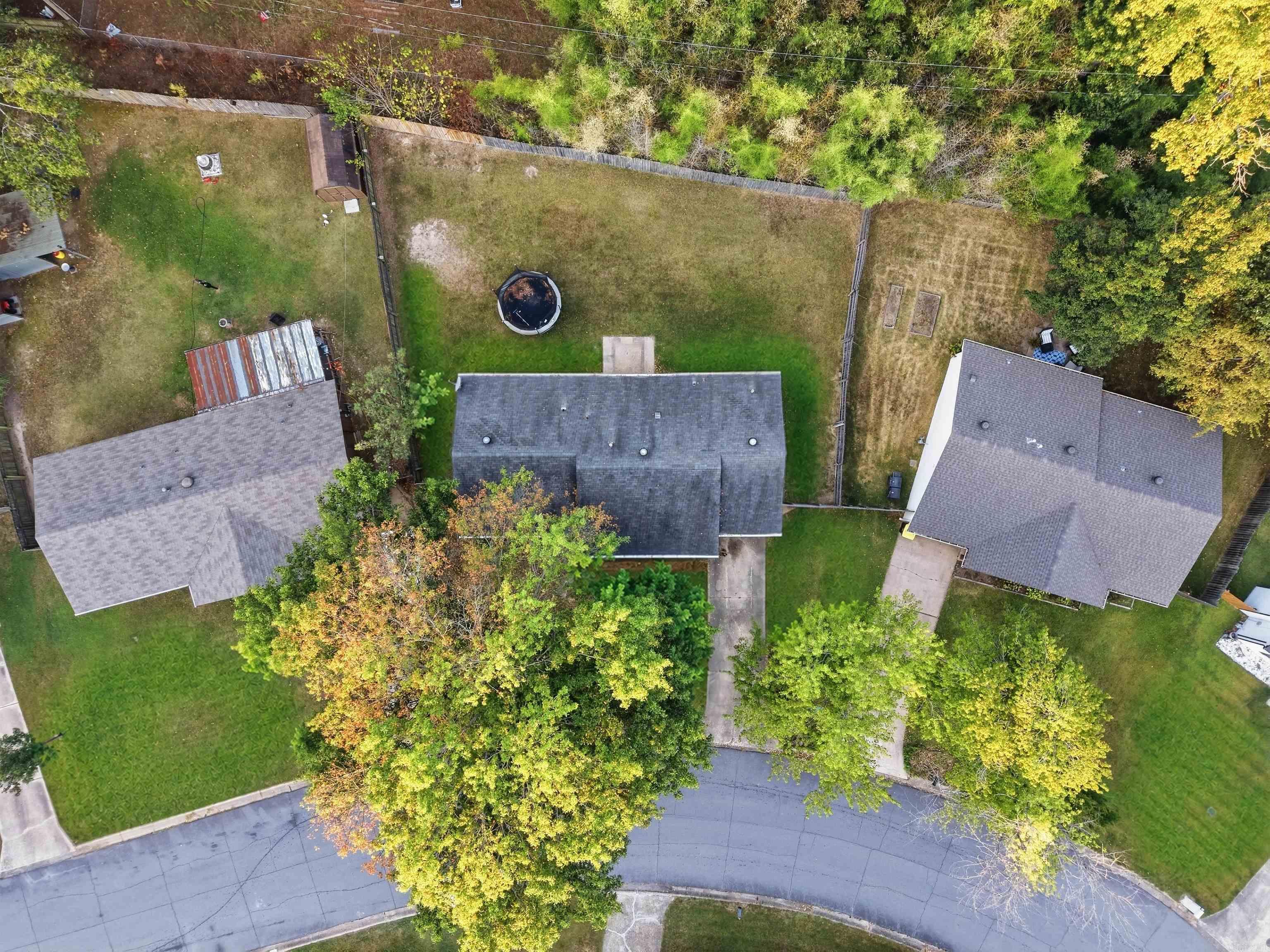2301 Carywood Dr Property Photo 2