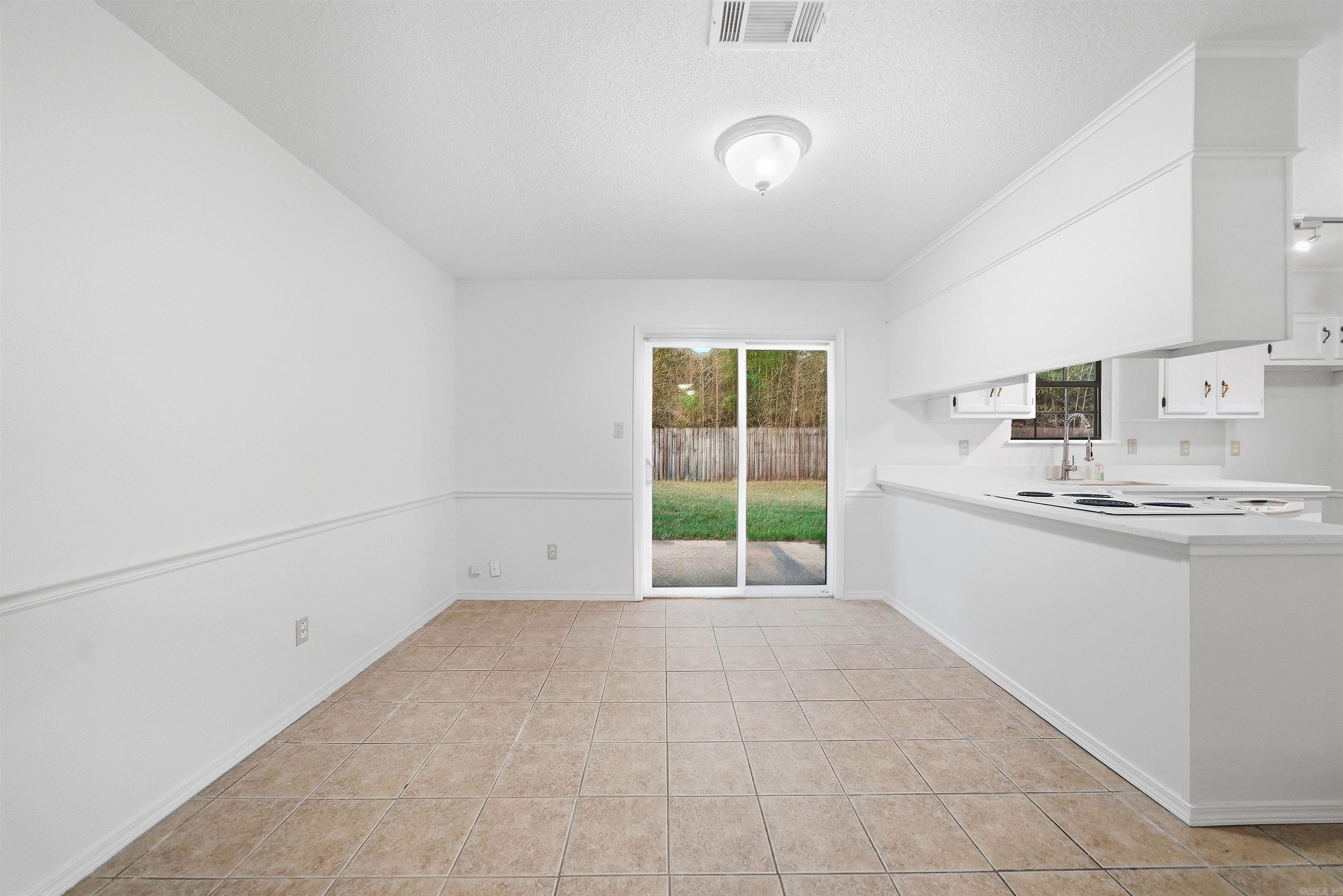 2301 Carywood Dr Property Photo 10