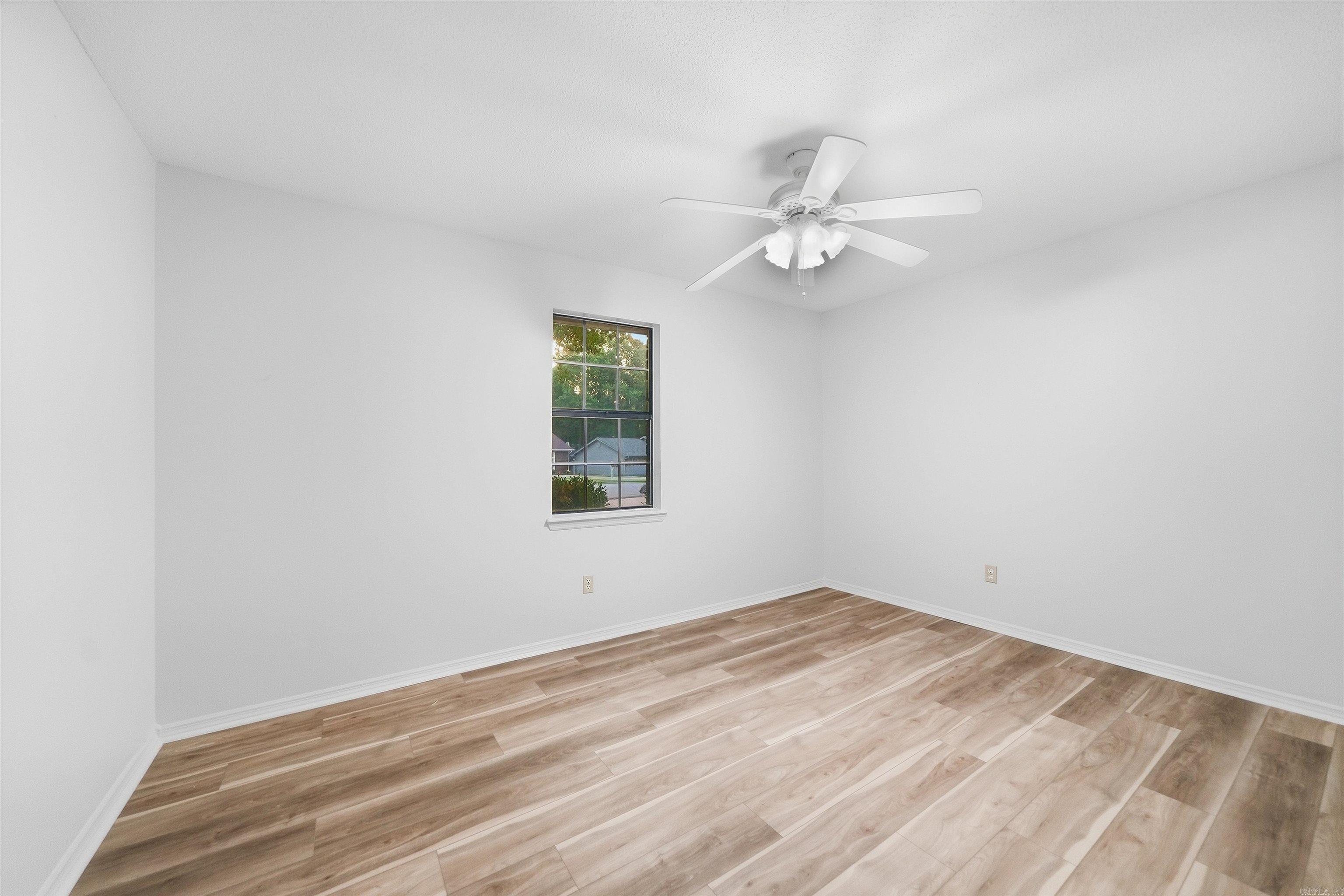 2301 Carywood Dr Property Photo 24