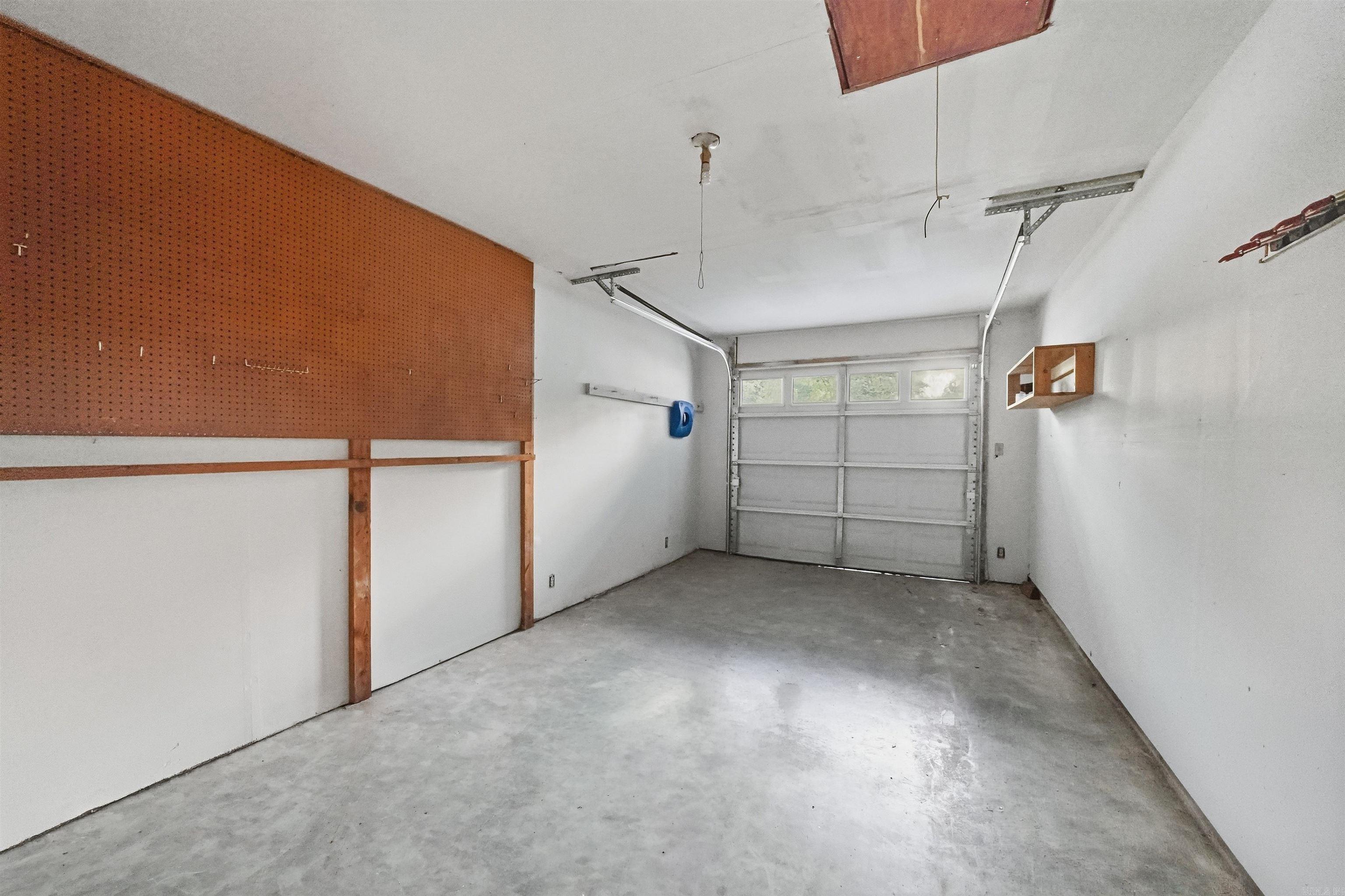 2301 Carywood Dr Property Photo 32