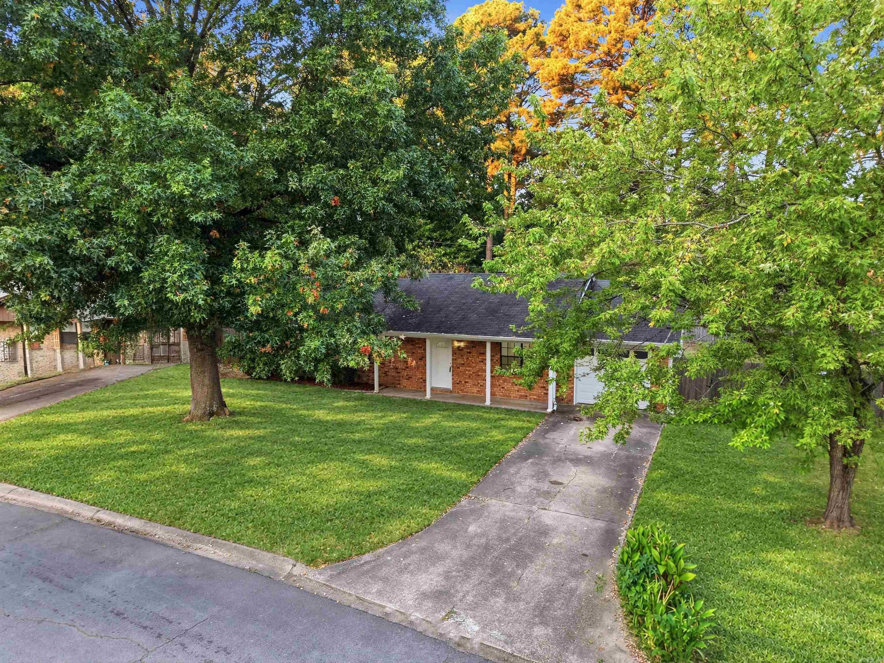 2301 Carywood Dr Property Photo 38