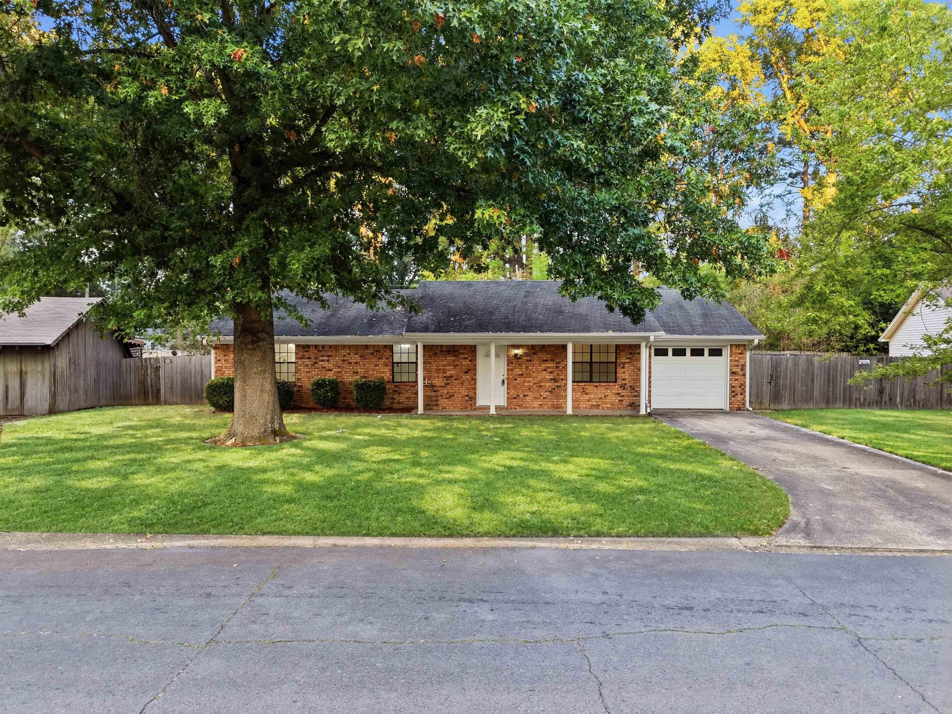 2301 Carywood Dr Property Photo 46