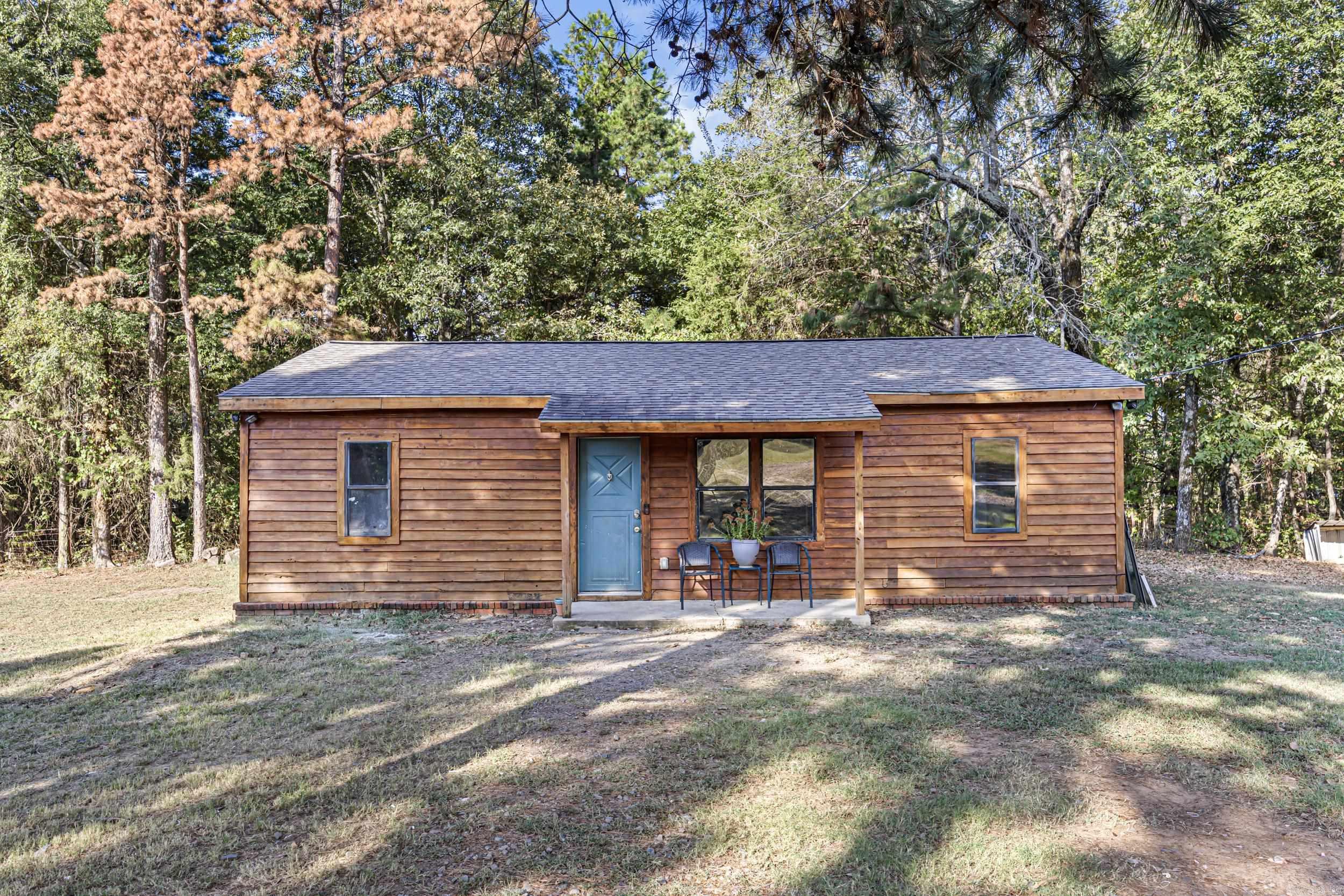 1062 Cr 4400 Property Photo 1