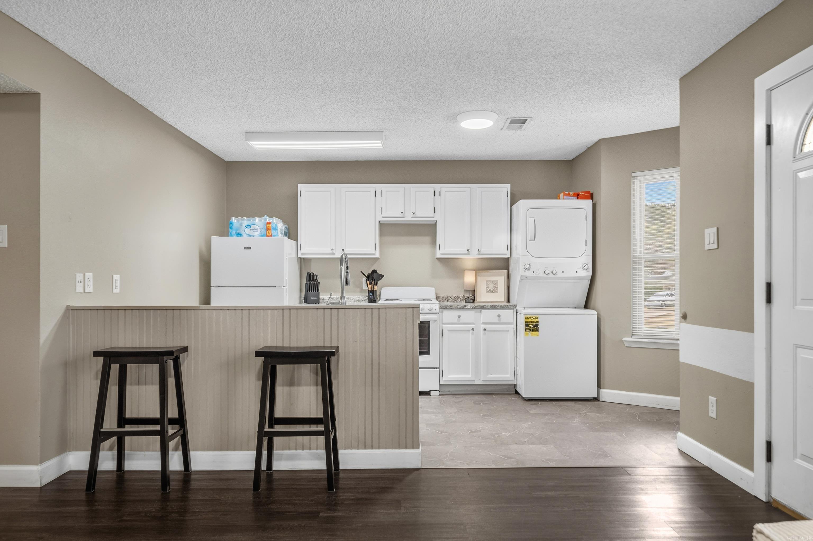 107 Chelle Street Property Photo 12