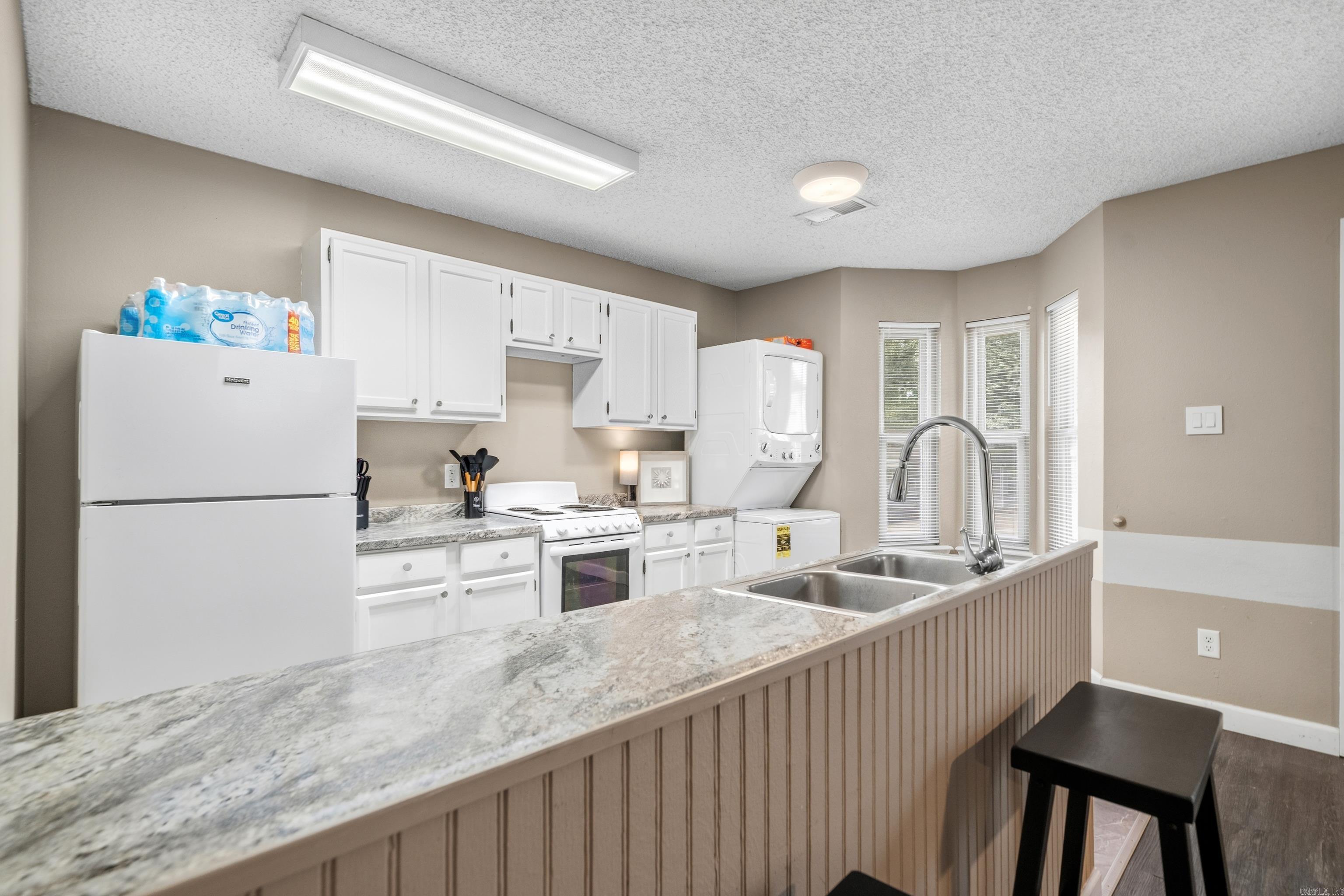 107 Chelle Street Property Photo 13