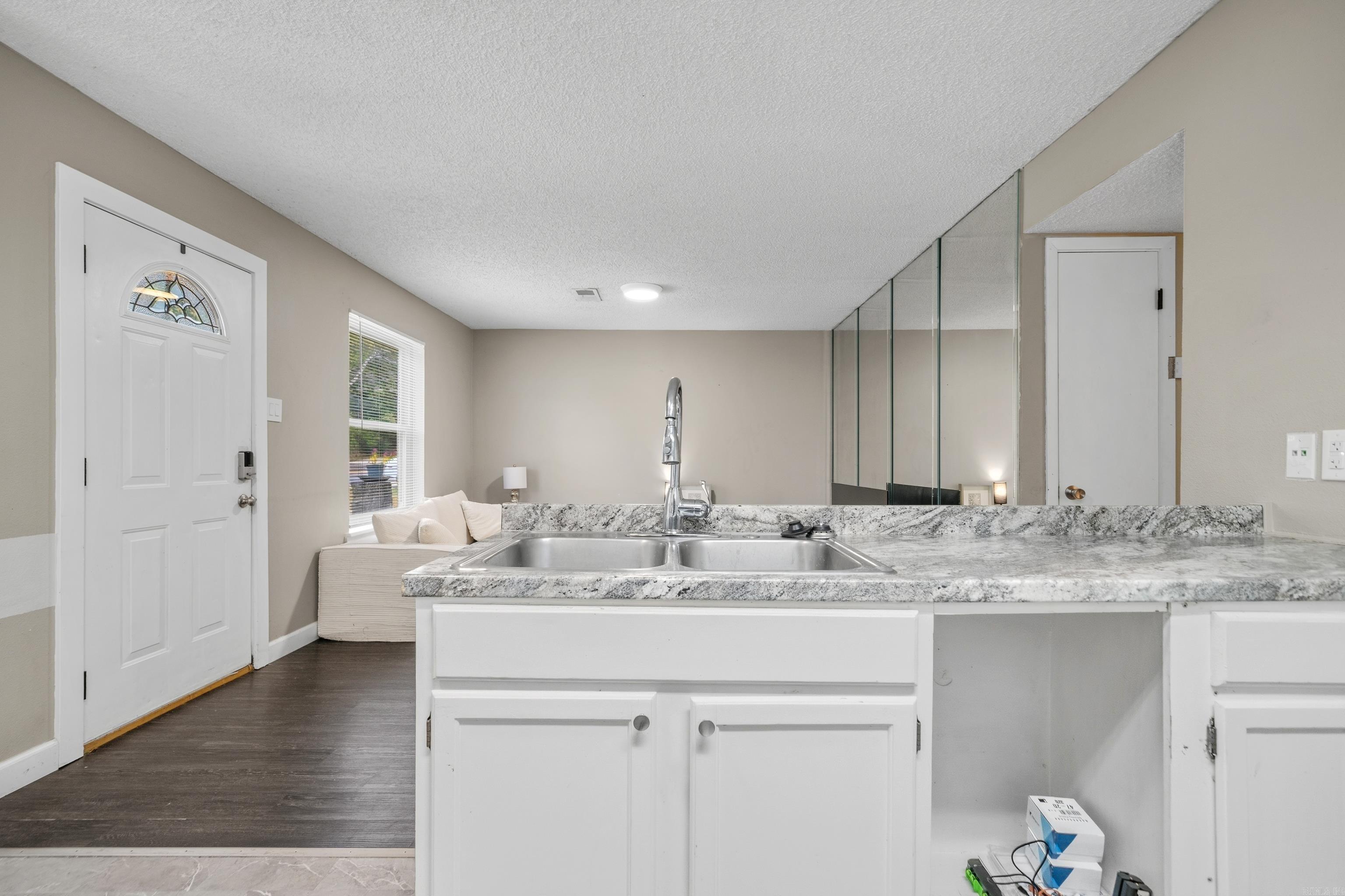 107 Chelle Street Property Photo 16