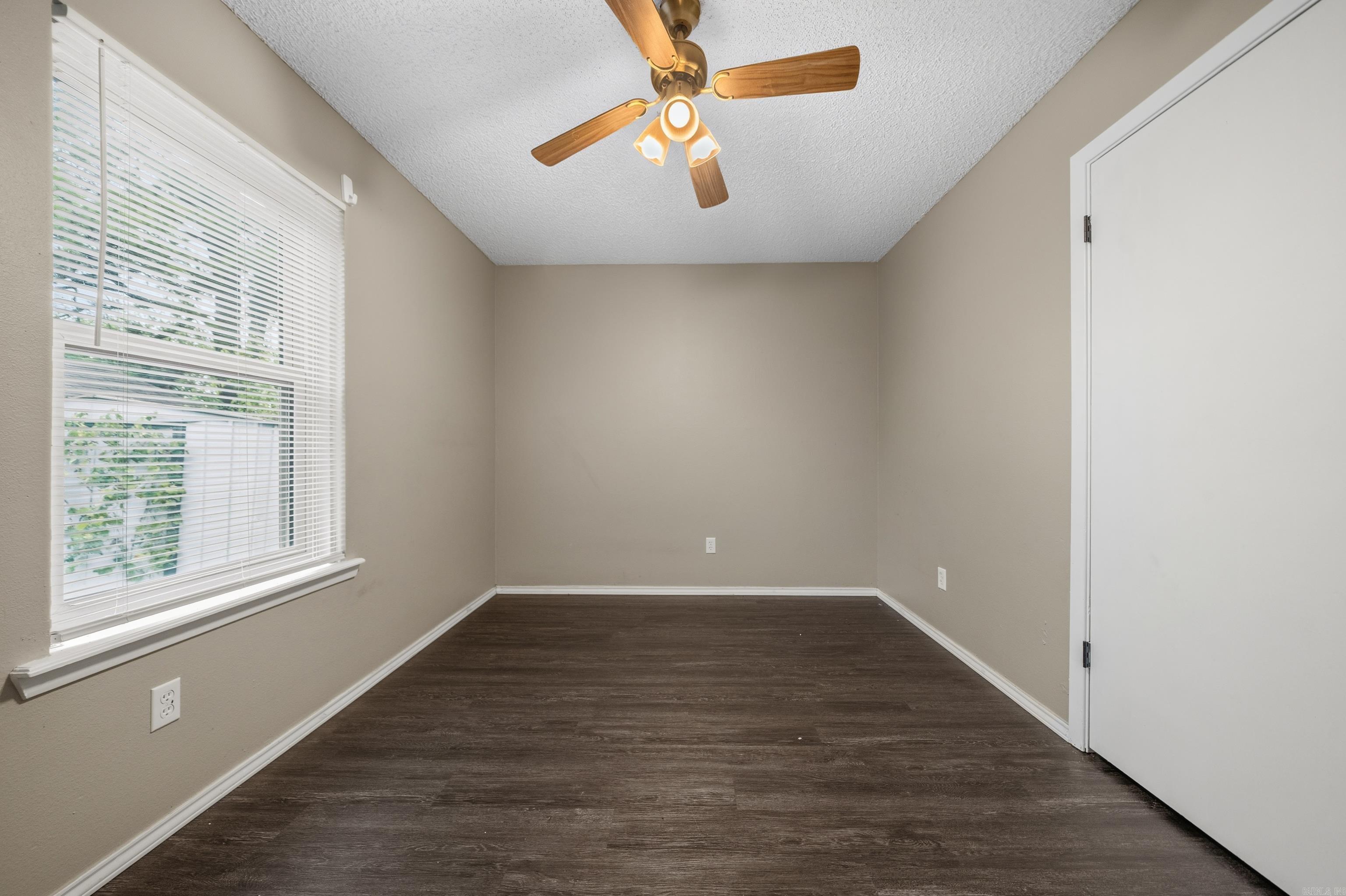 107 Chelle Street Property Photo 25