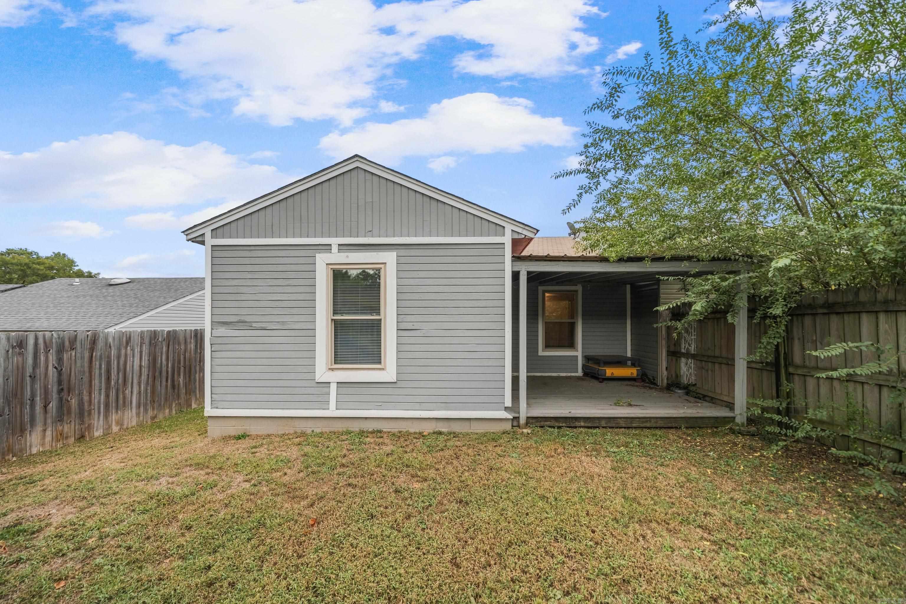 107 Chelle Street Property Photo 31
