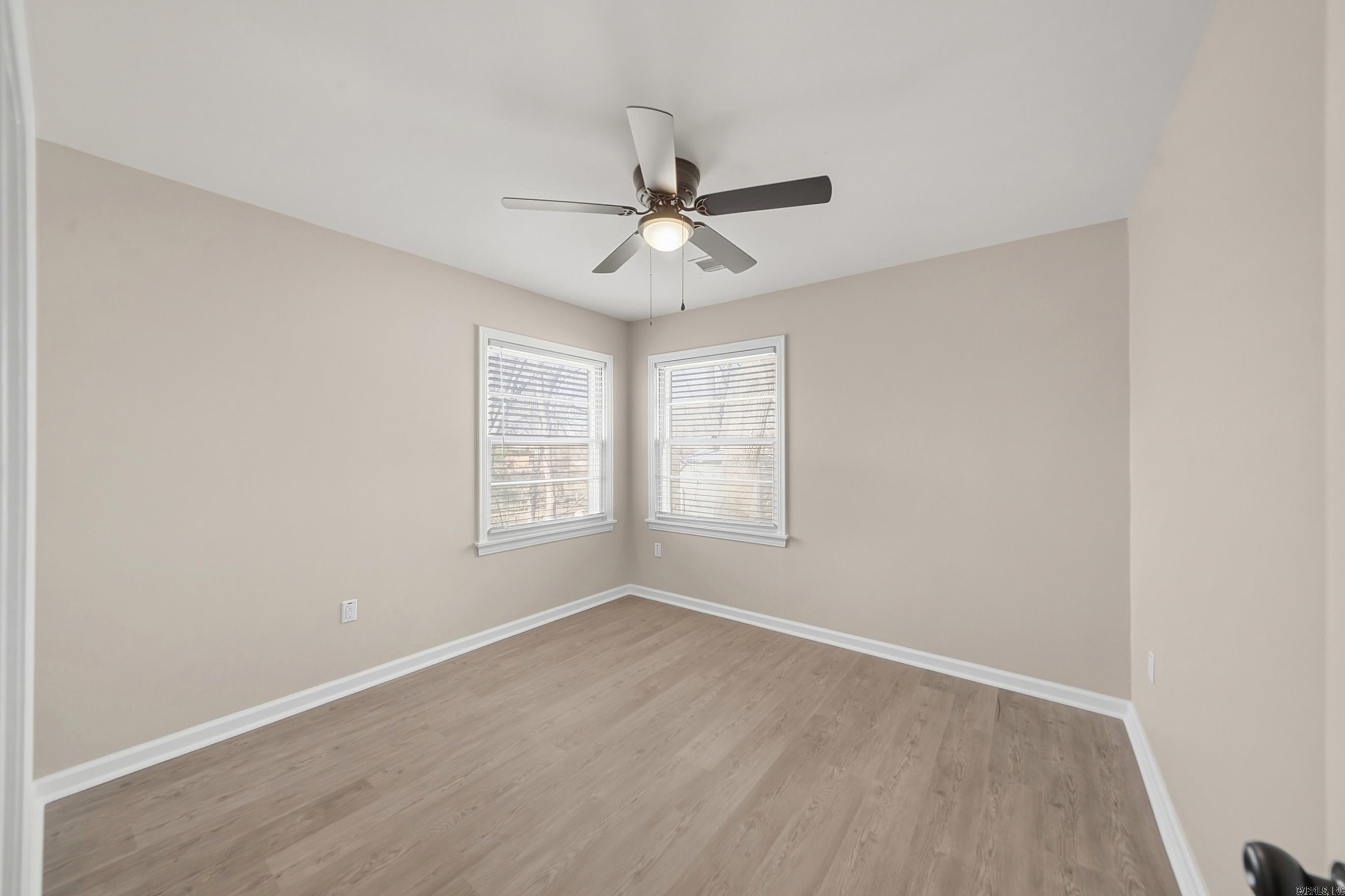 1222 S Pierce Street Property Photo 12