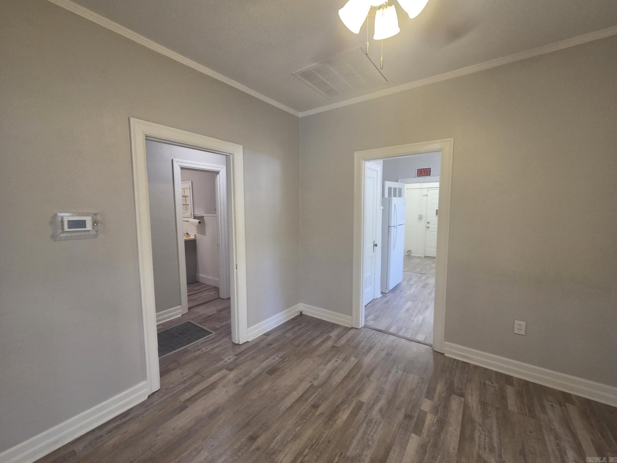 916a E Race Avenue Property Photo 22