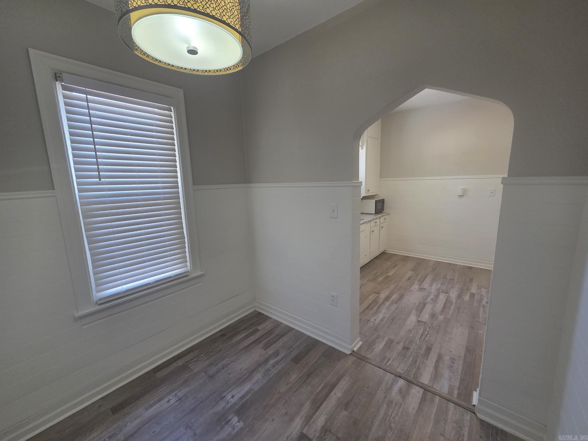 916a E Race Avenue Property Photo 35