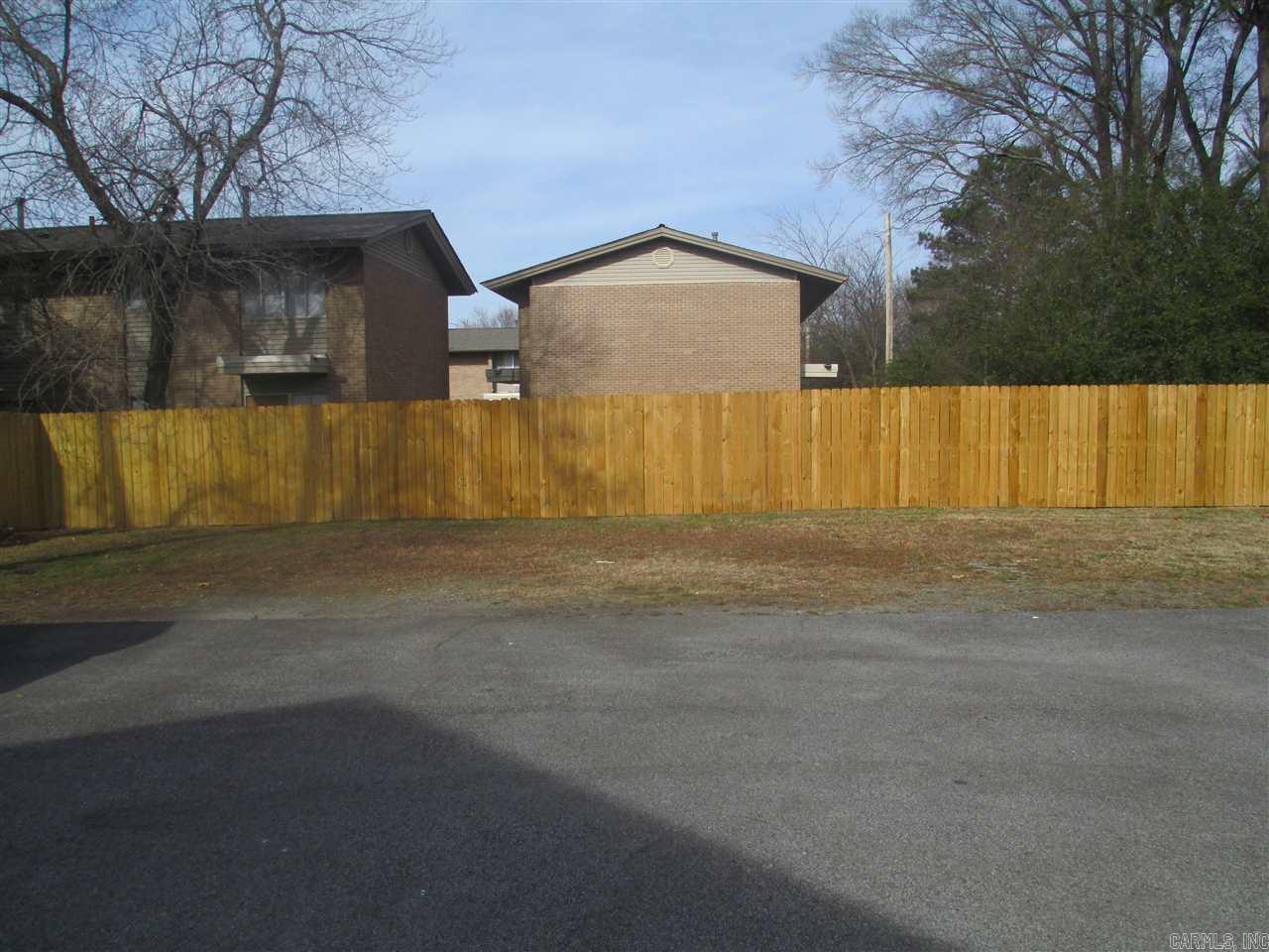 916a E Race Avenue Property Photo 48