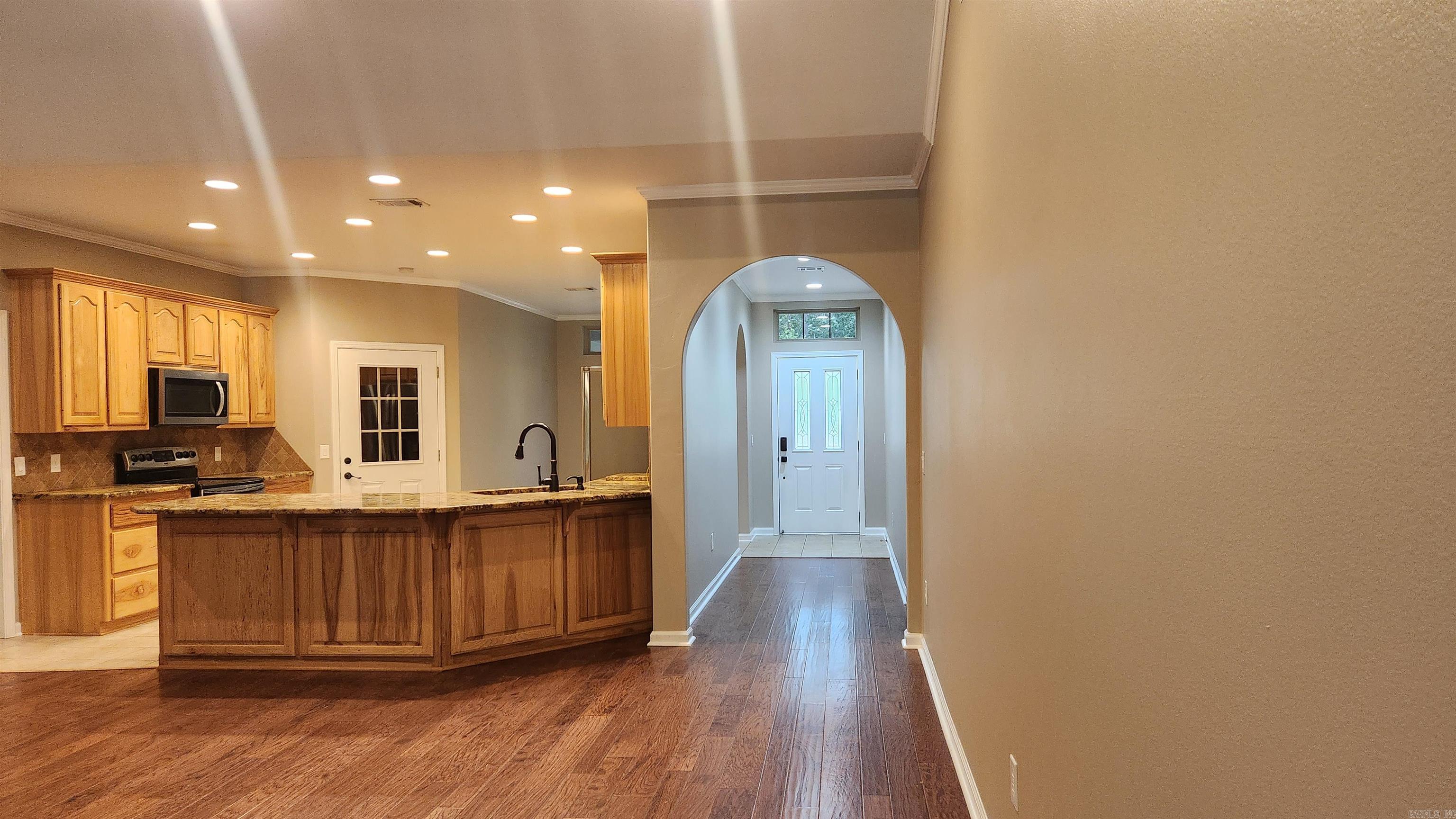 165 Crestwood Drive Property Photo 12