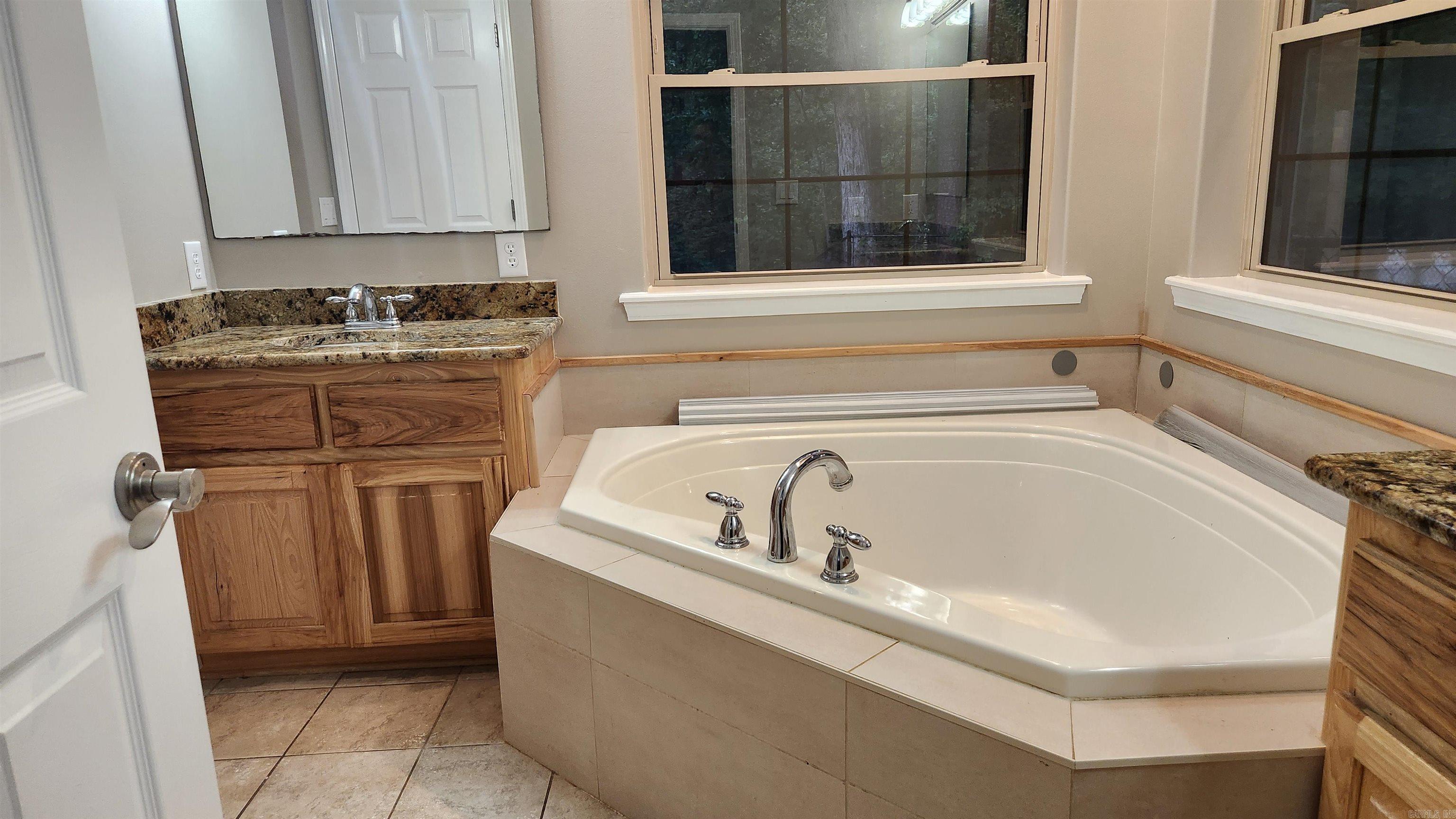 165 Crestwood Drive Property Photo 16