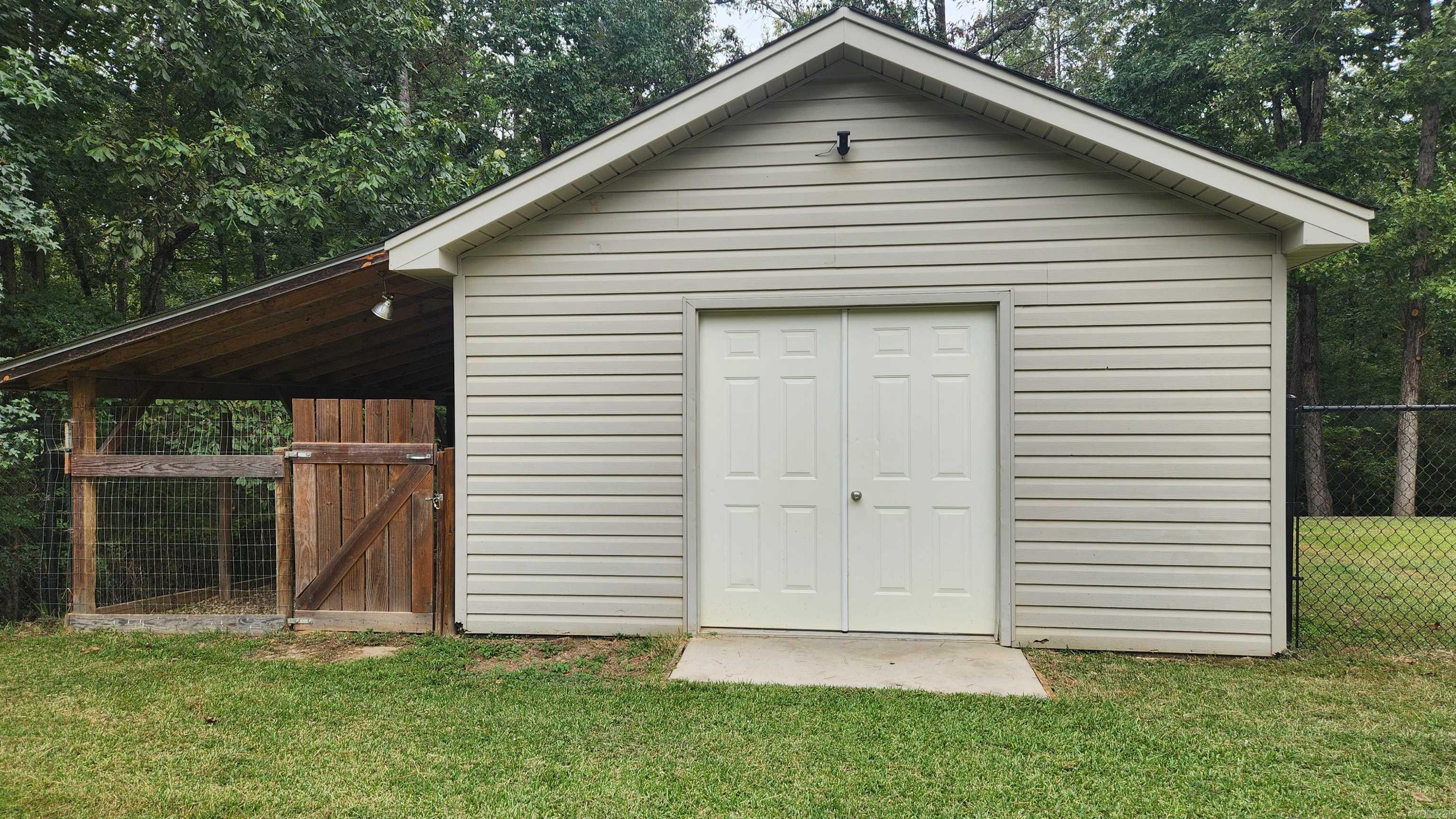 165 Crestwood Drive Property Photo 34