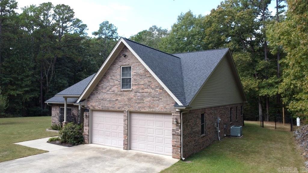 165 Crestwood Drive Property Photo 45