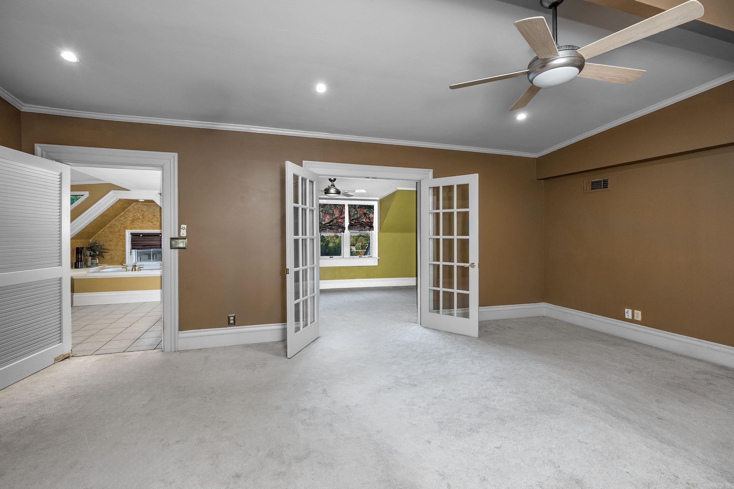 1820 Main Street Property Photo 34