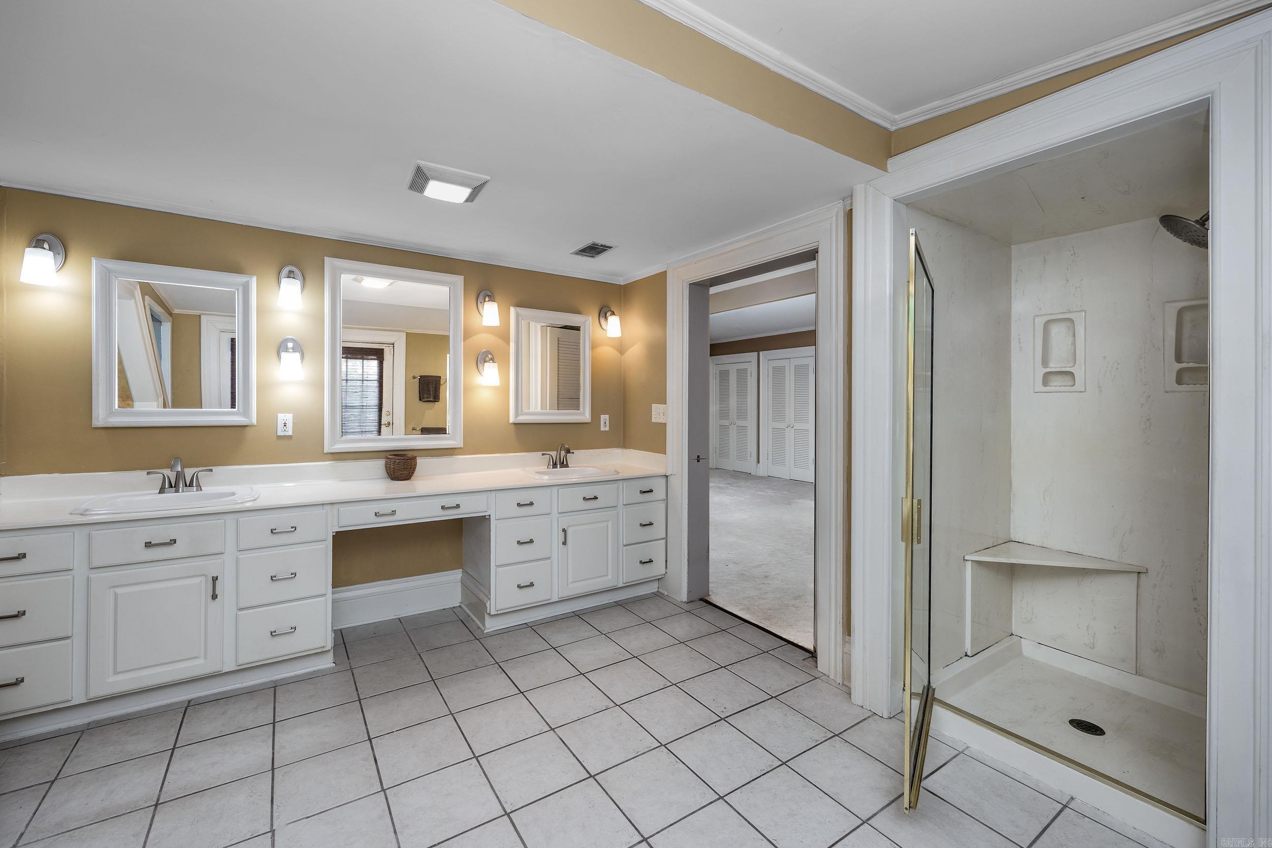 1820 Main Street Property Photo 37
