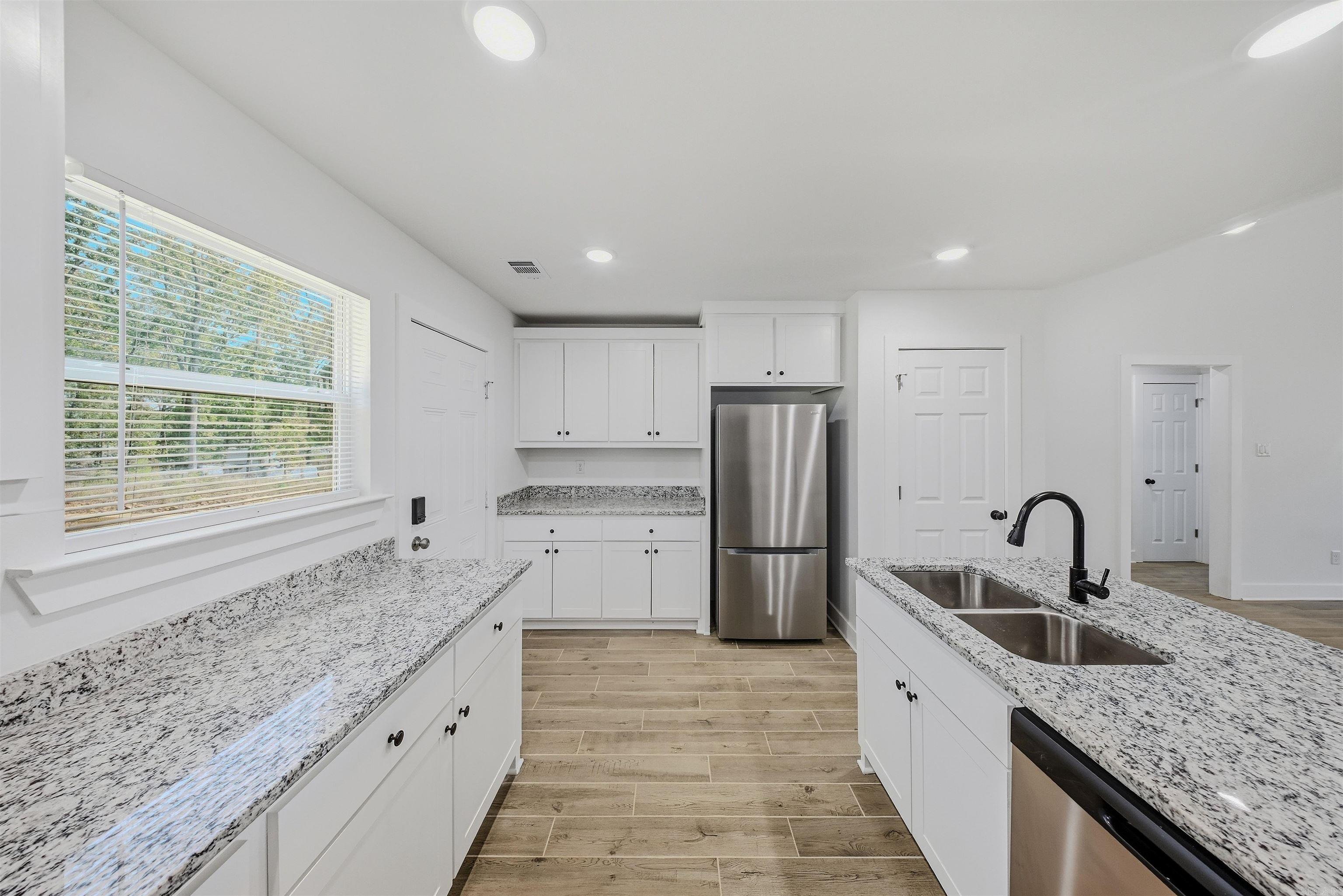 137 Coal Mountain Road Property Photo 7