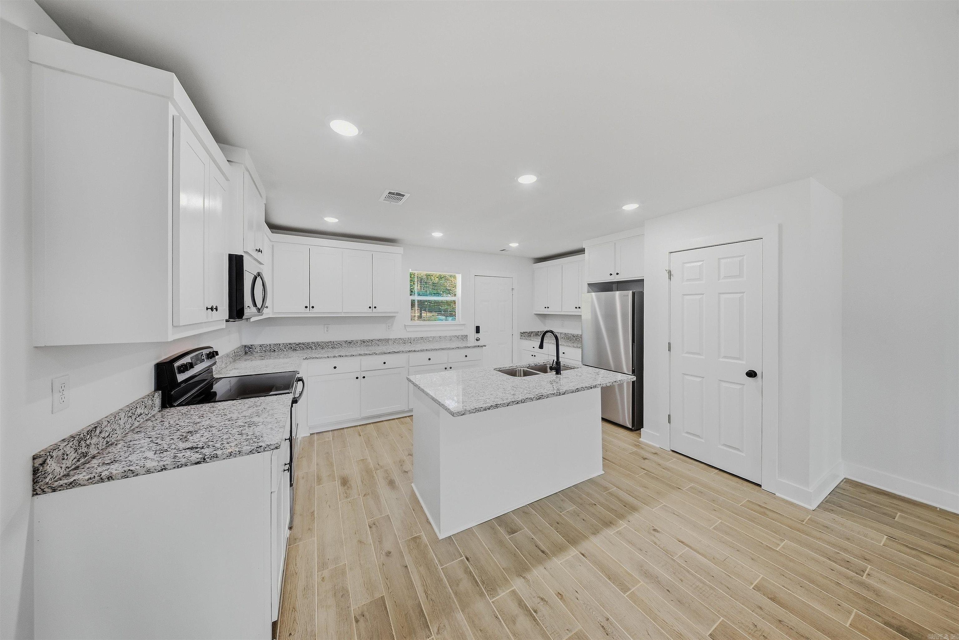 137 Coal Mountain Road Property Photo 8
