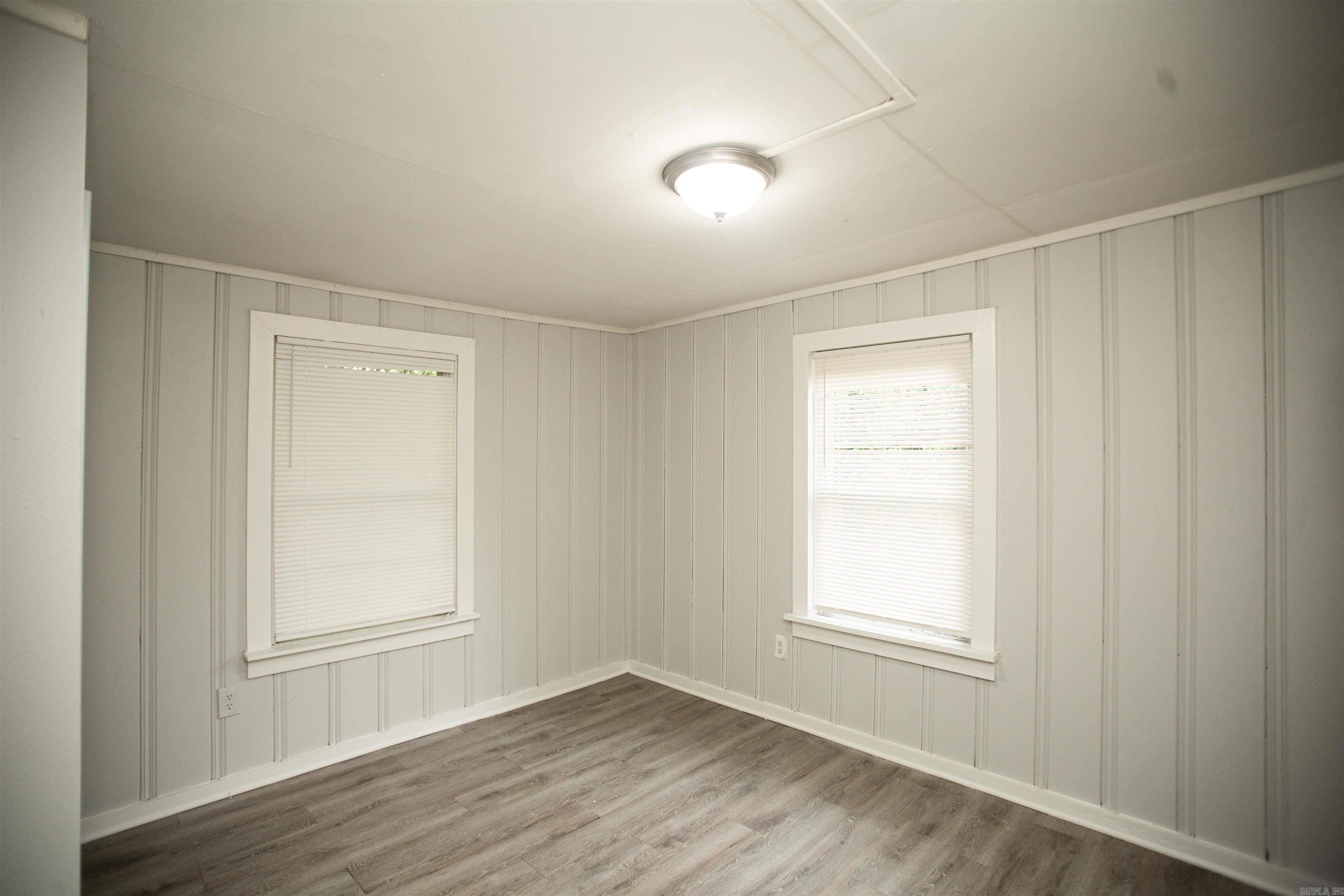 301 Boggs Street Property Photo 11