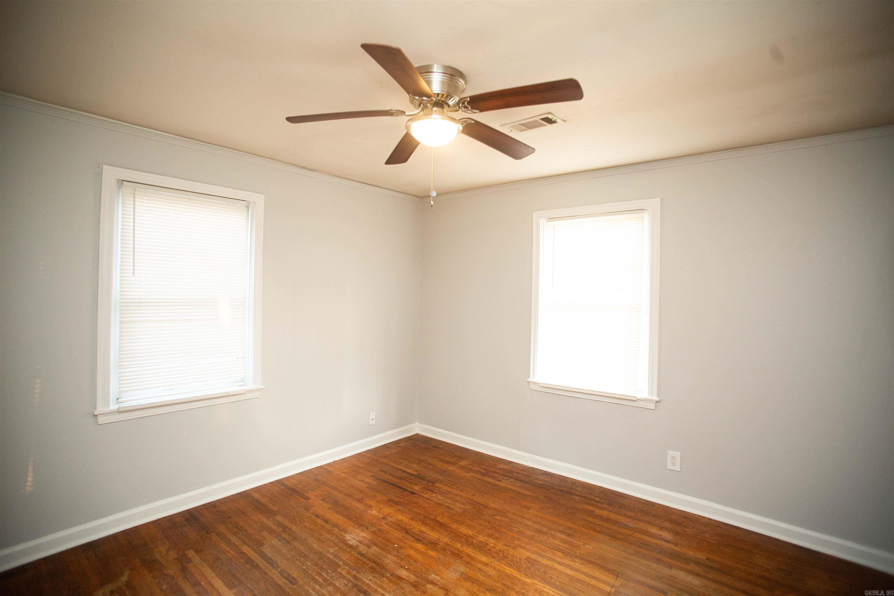 301 Boggs Street Property Photo 13